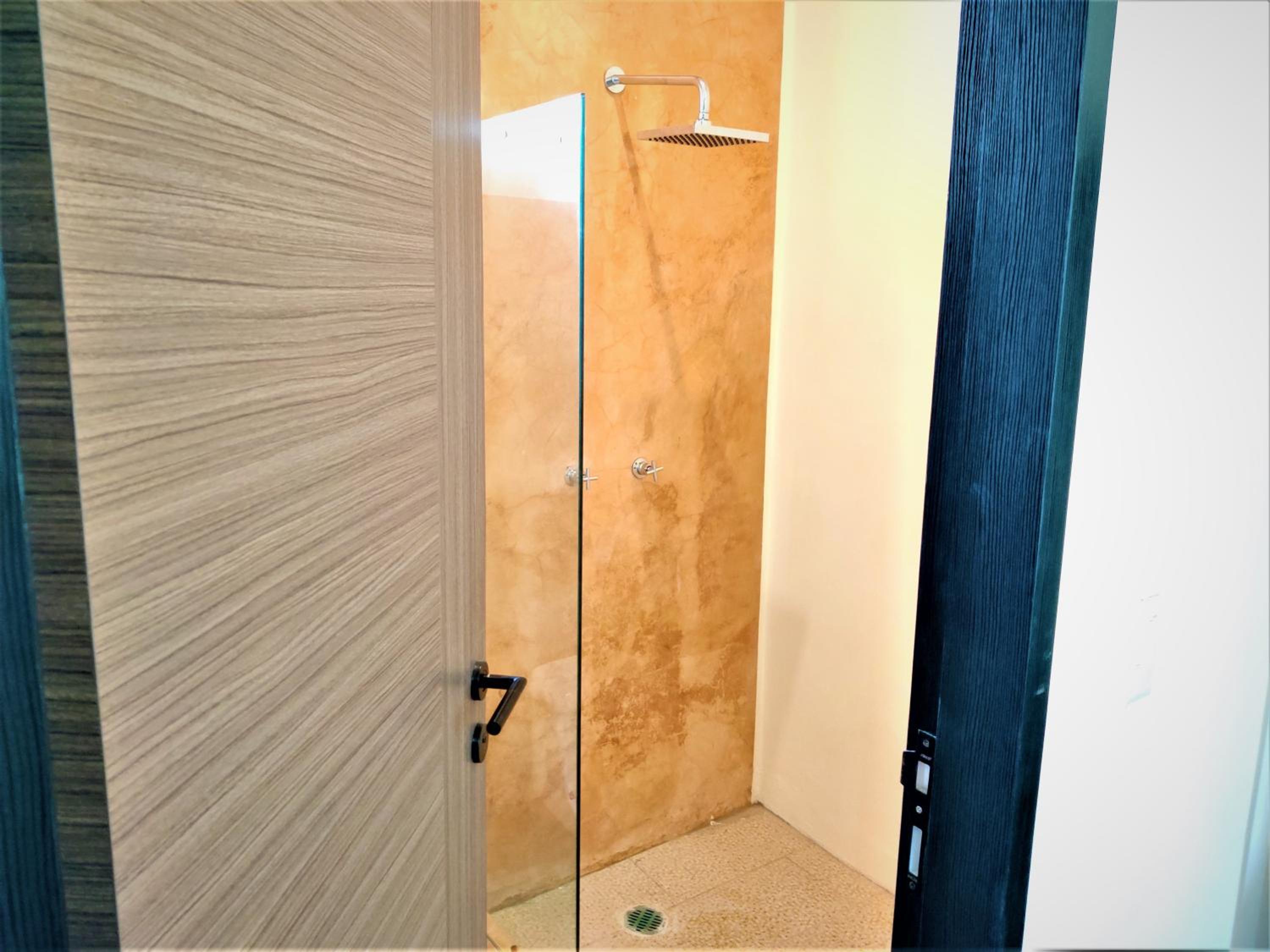 King Suite - Photo 7