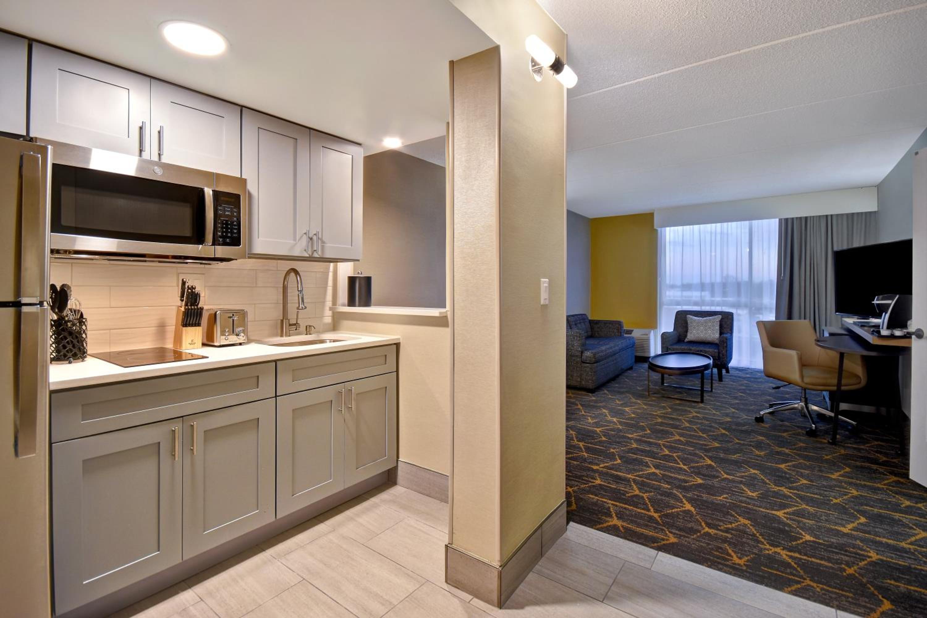 King Suite - Photo 7