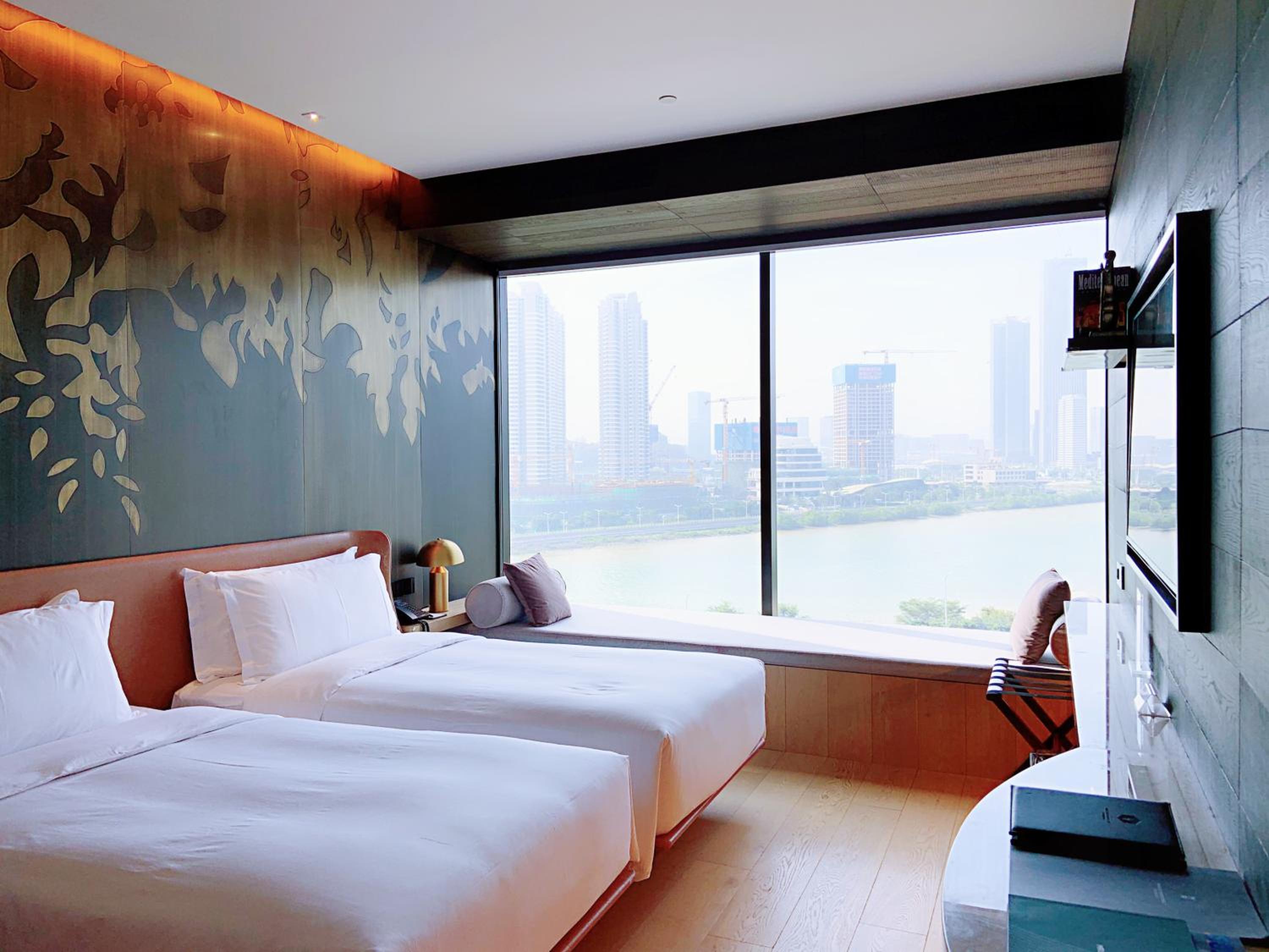 Deluxe Hengqin Sea View Twin Bed Room - Photo 1
