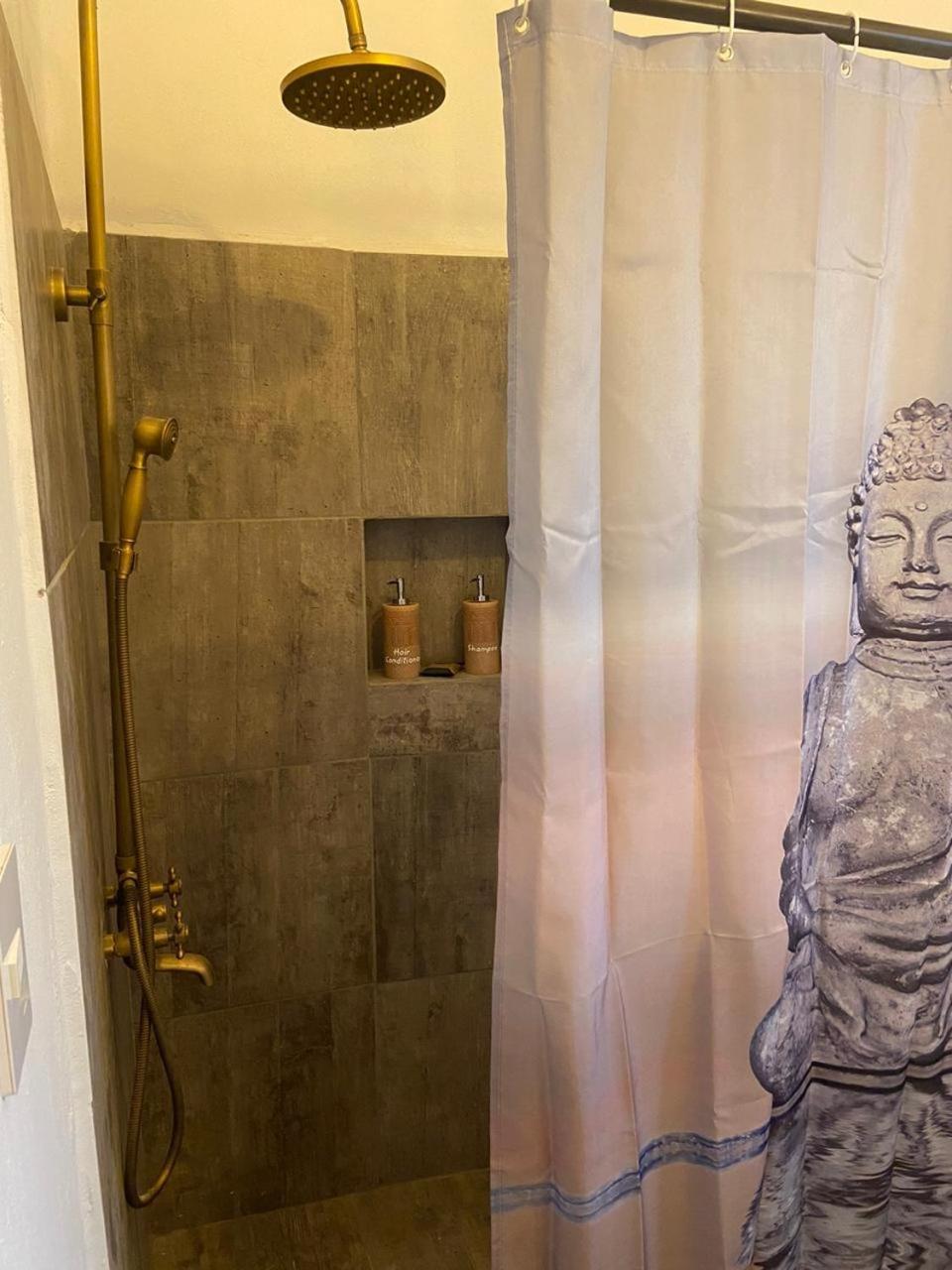 Suite with River View - Photo 7