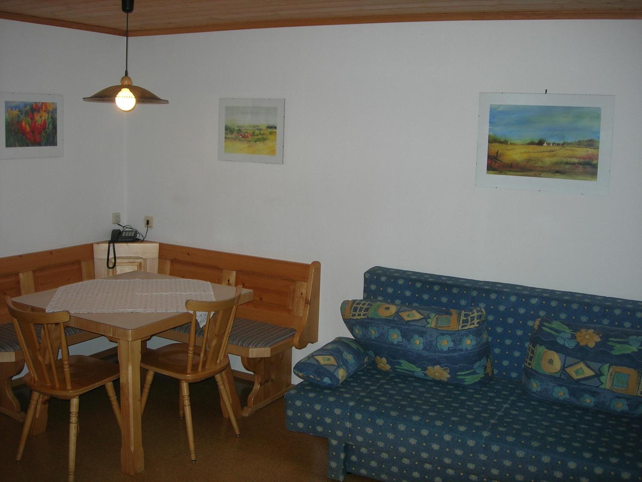Superior One-Bedroom Apartment photo 1