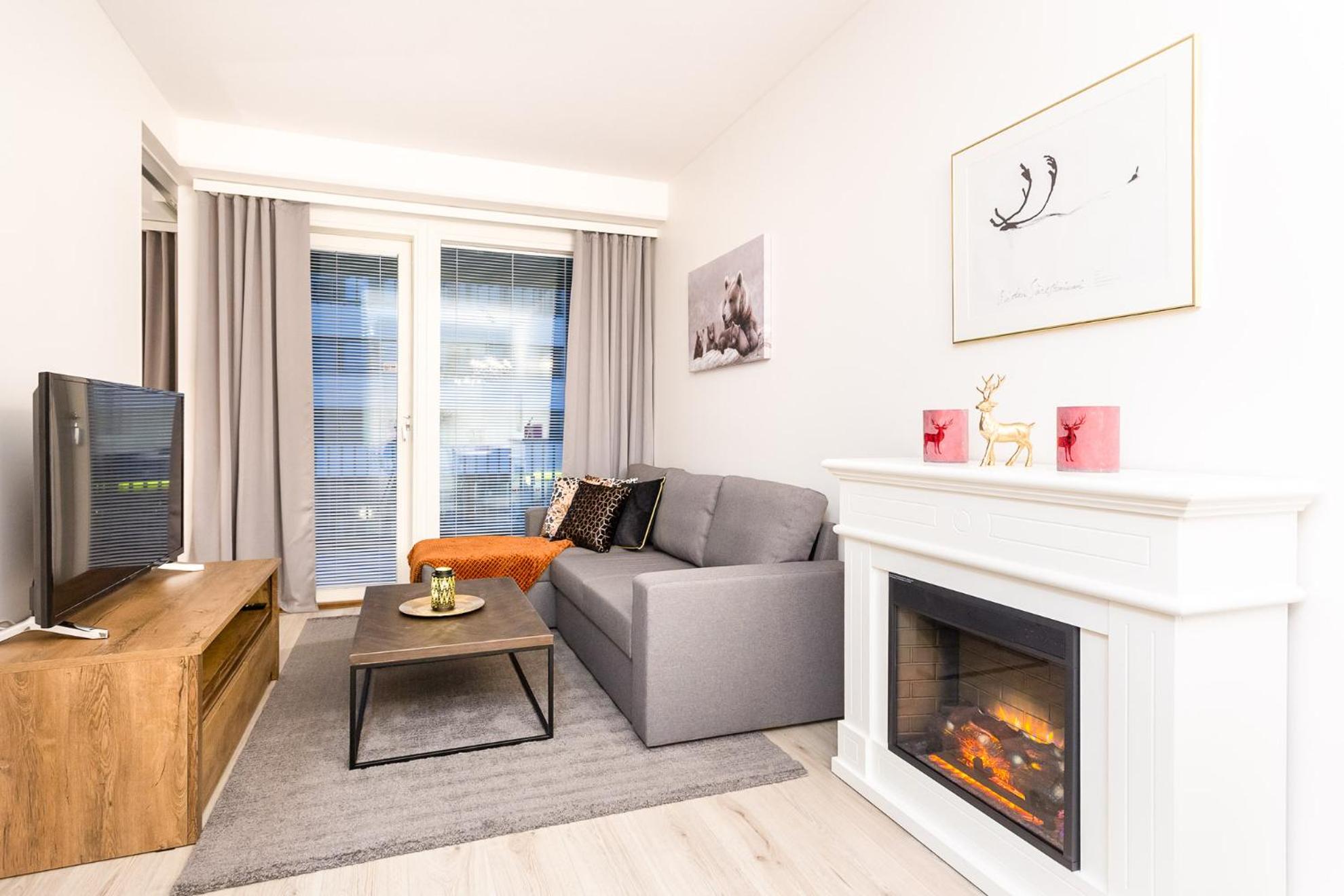 Superior Suite - Photo 7
