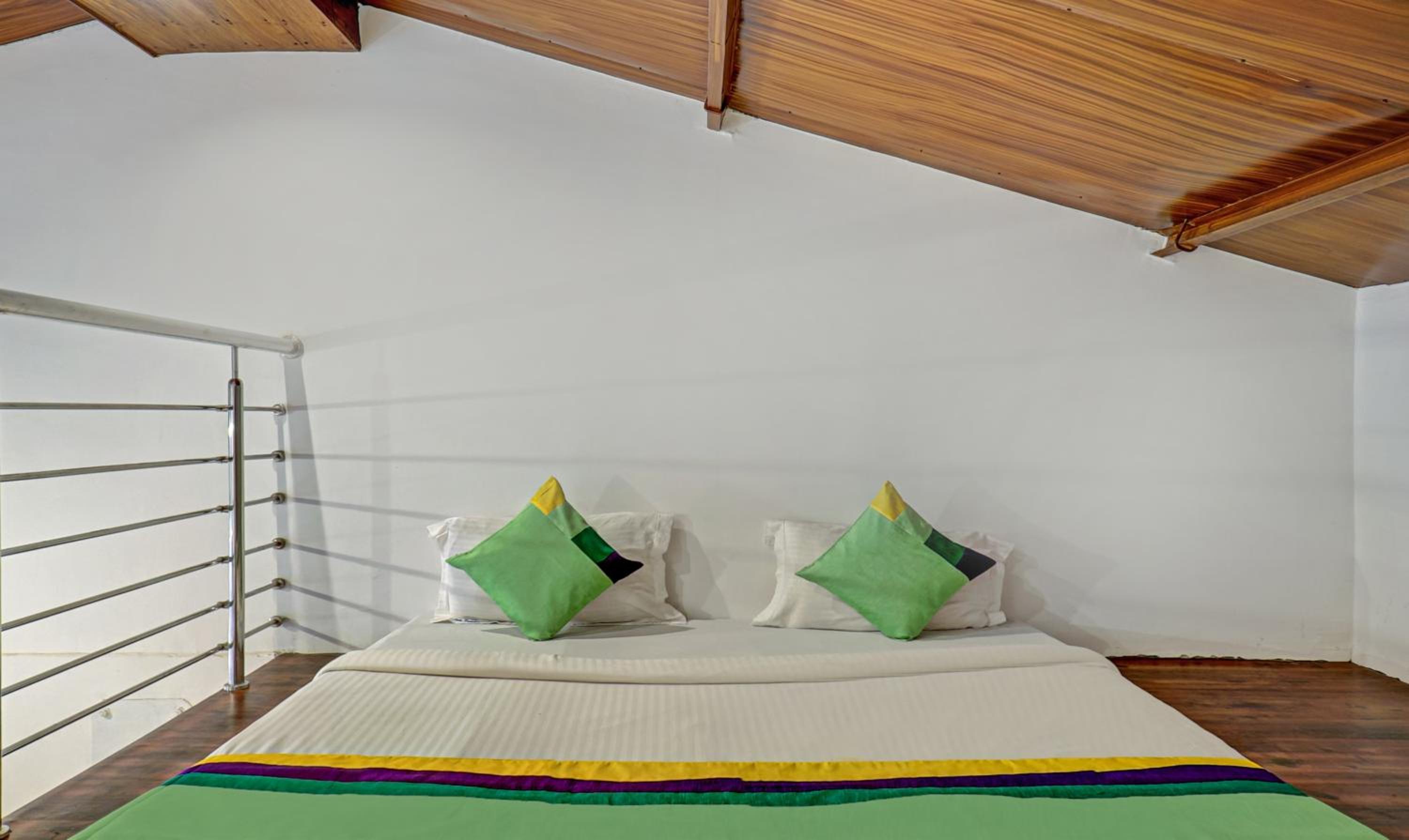 Premium Duplex Room with Mountain View - Photo 17