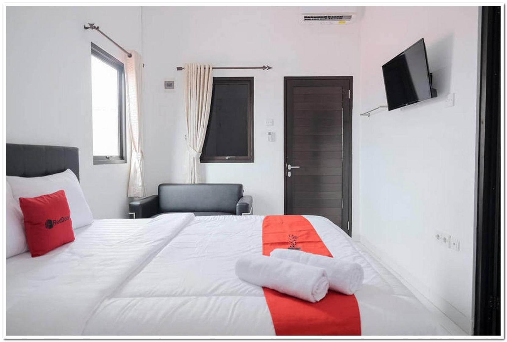 Suite - Photo 10