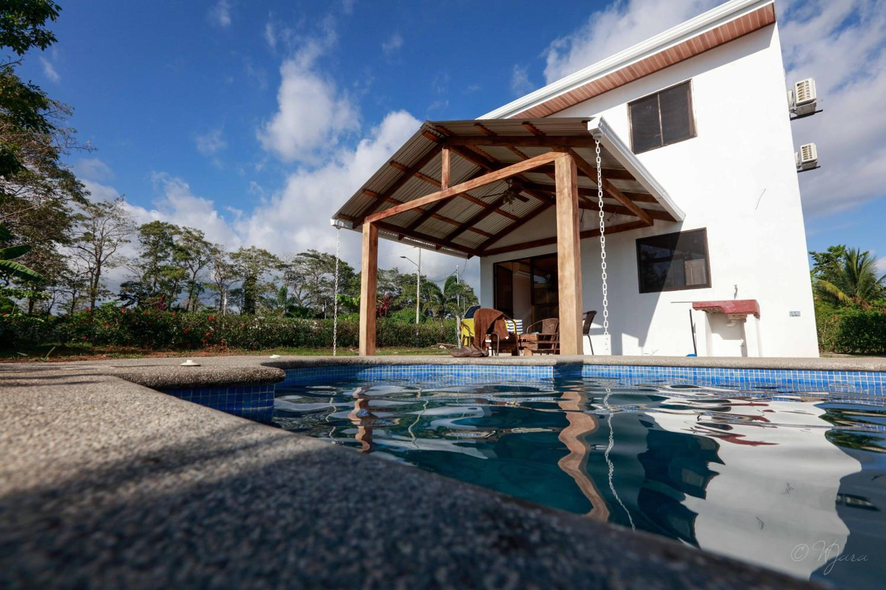 Villa photo 2