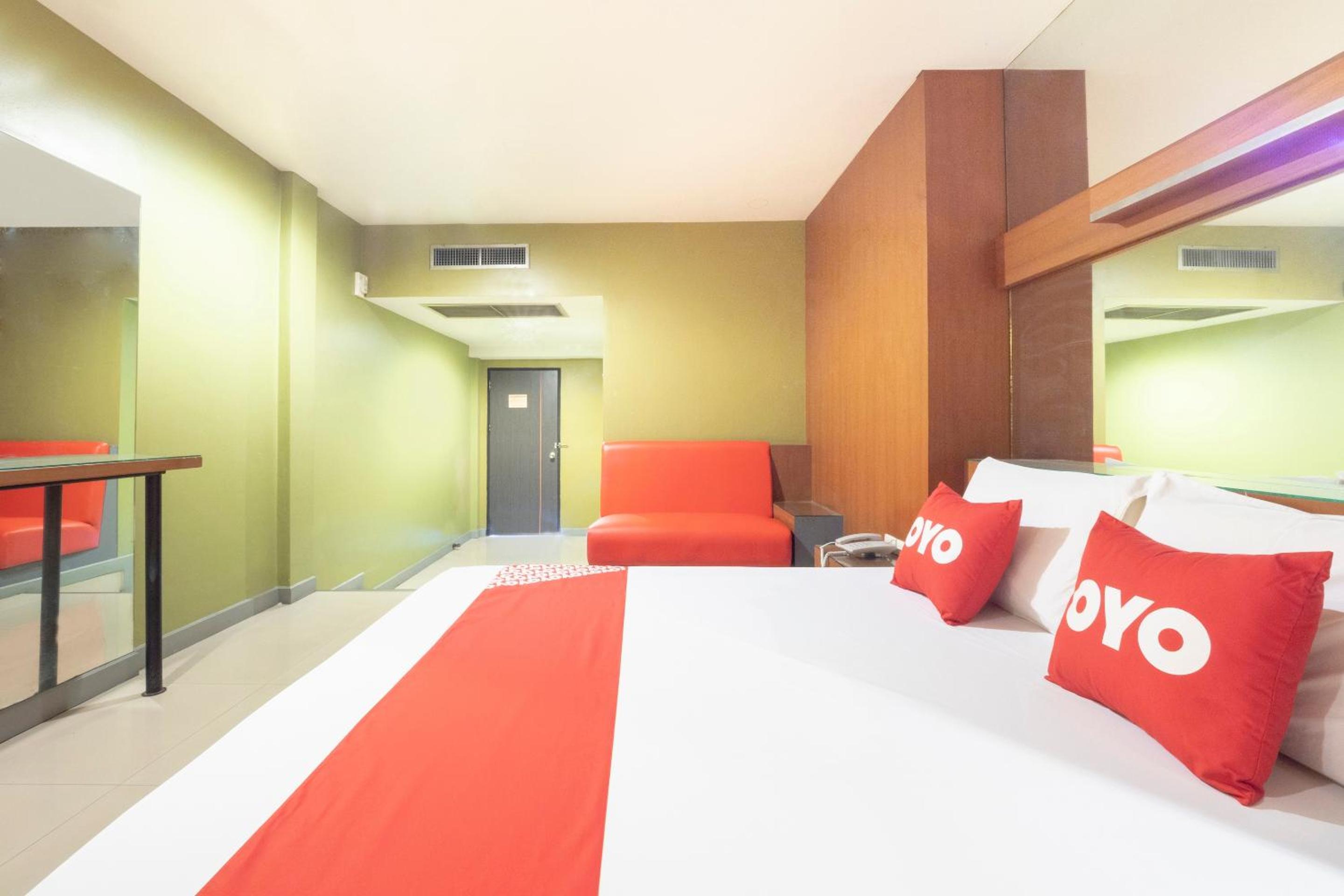 Deluxe Double Room - Photo 5