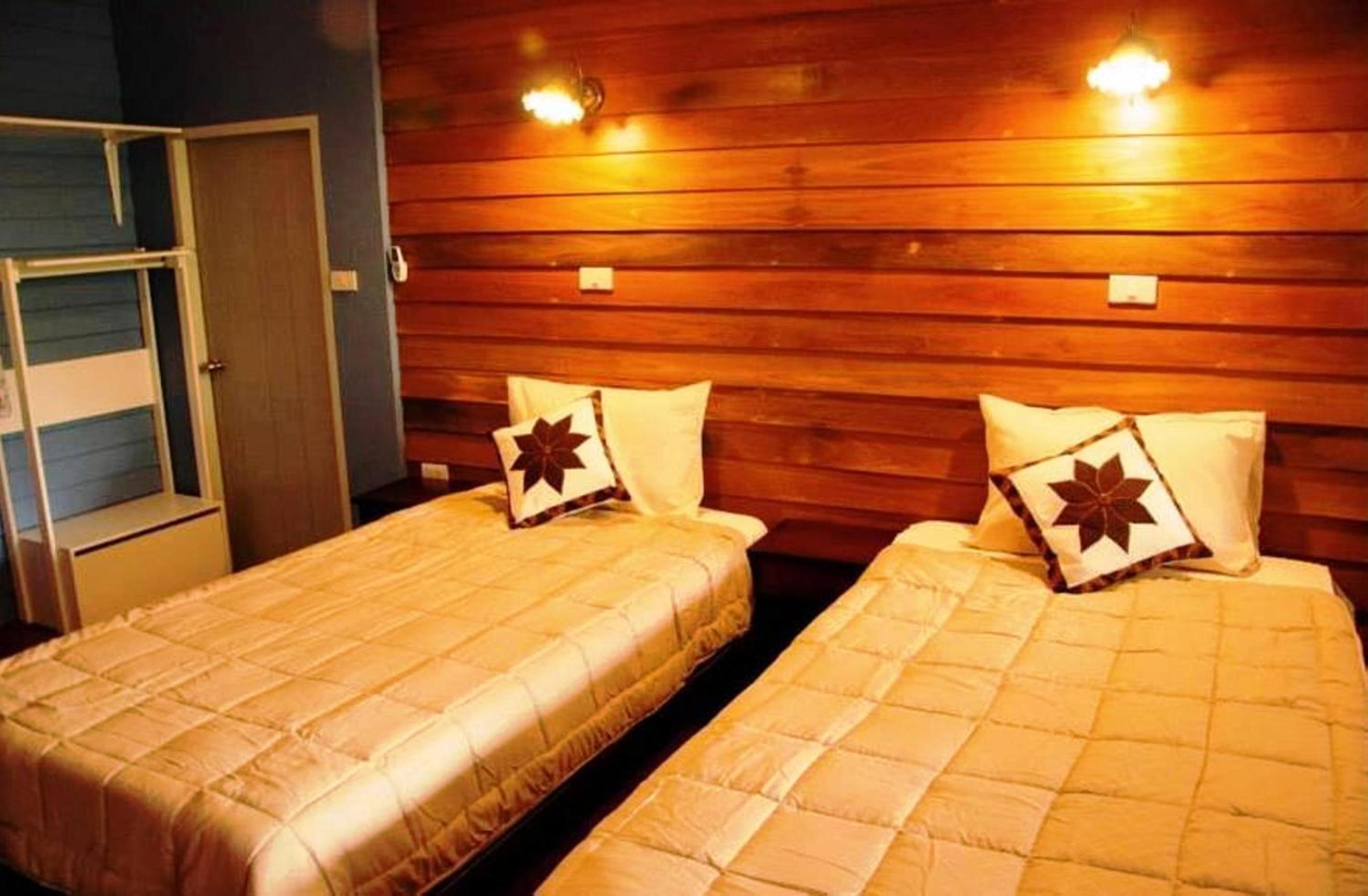 Standard Double or Twin Room photo 3