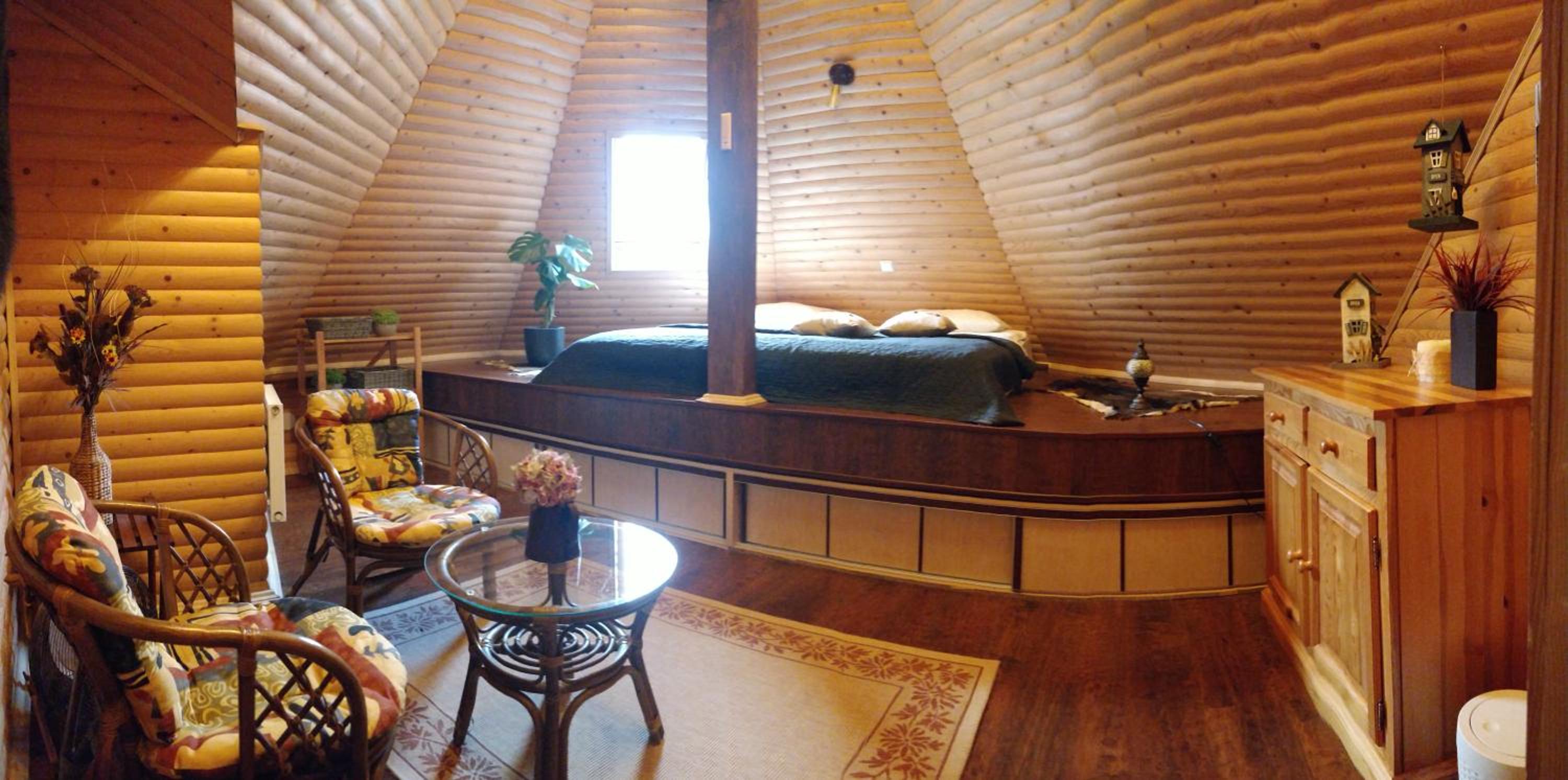 Double Room with Shared Bathroom photo 1