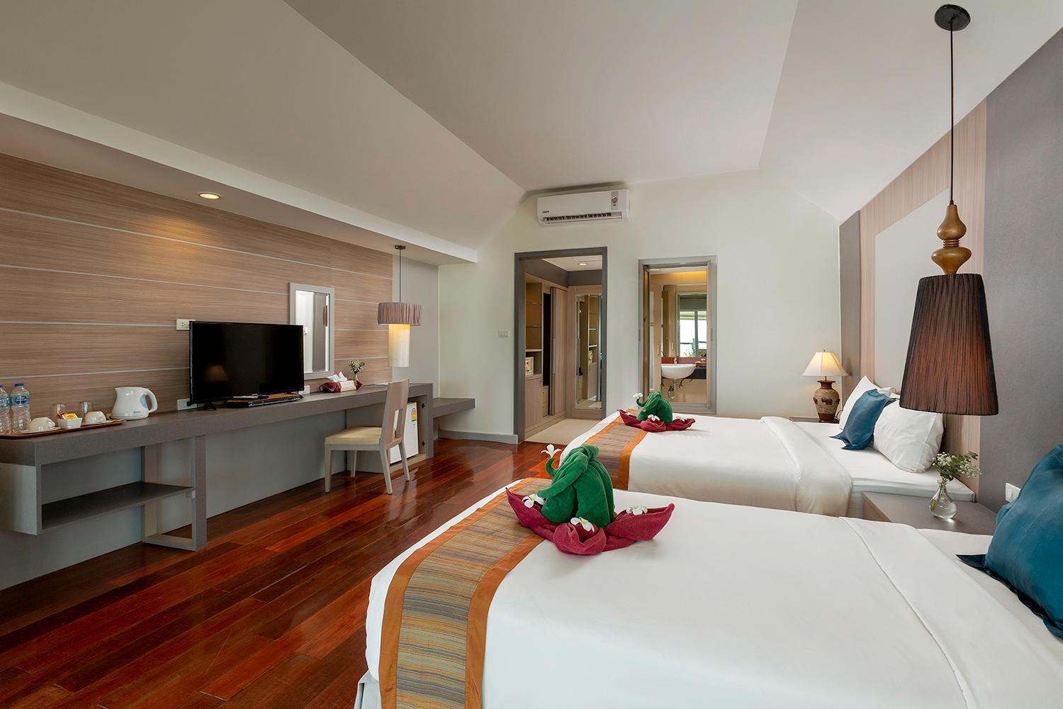 Luxury Bungalow photo 2