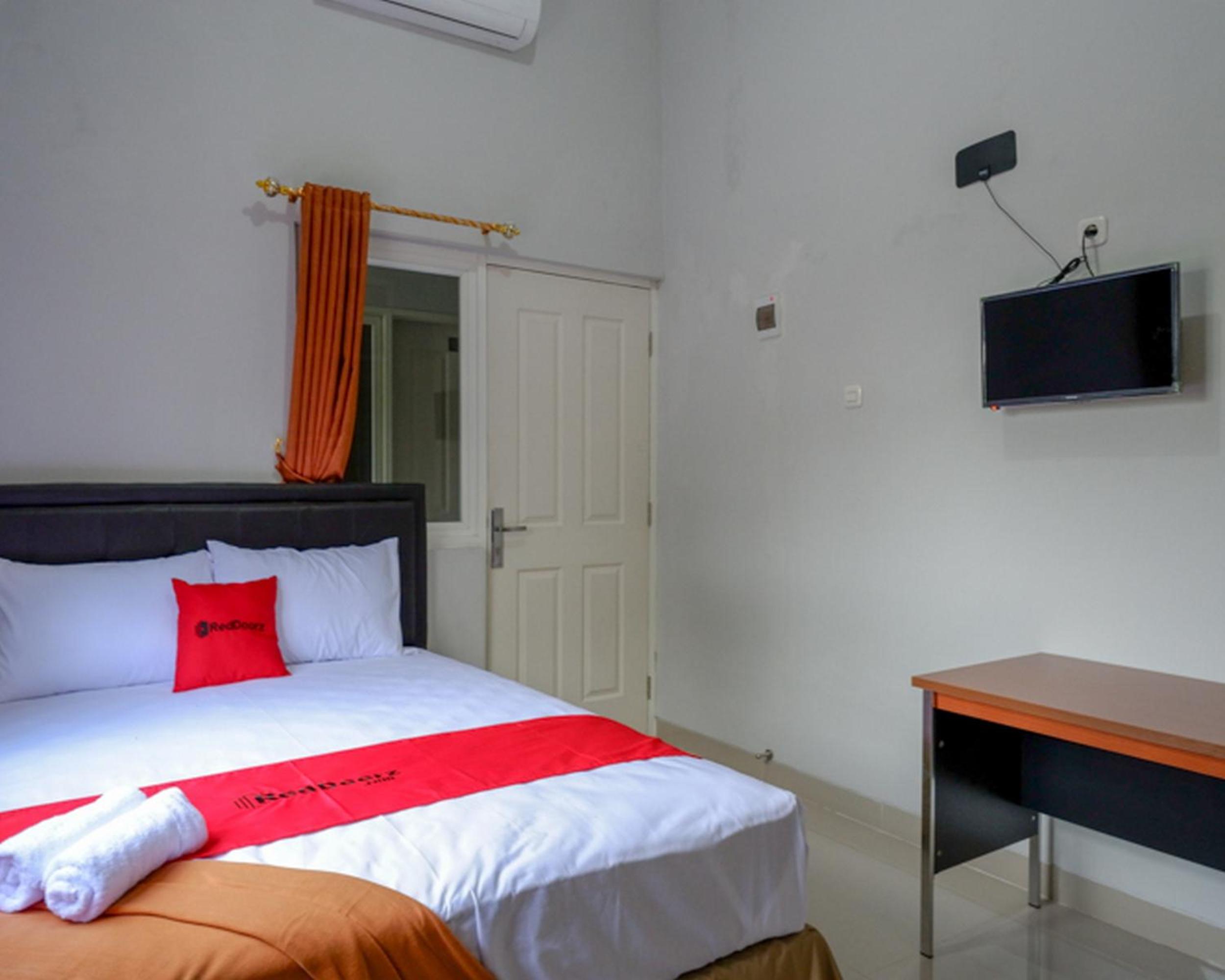 Double Room - Photo 2