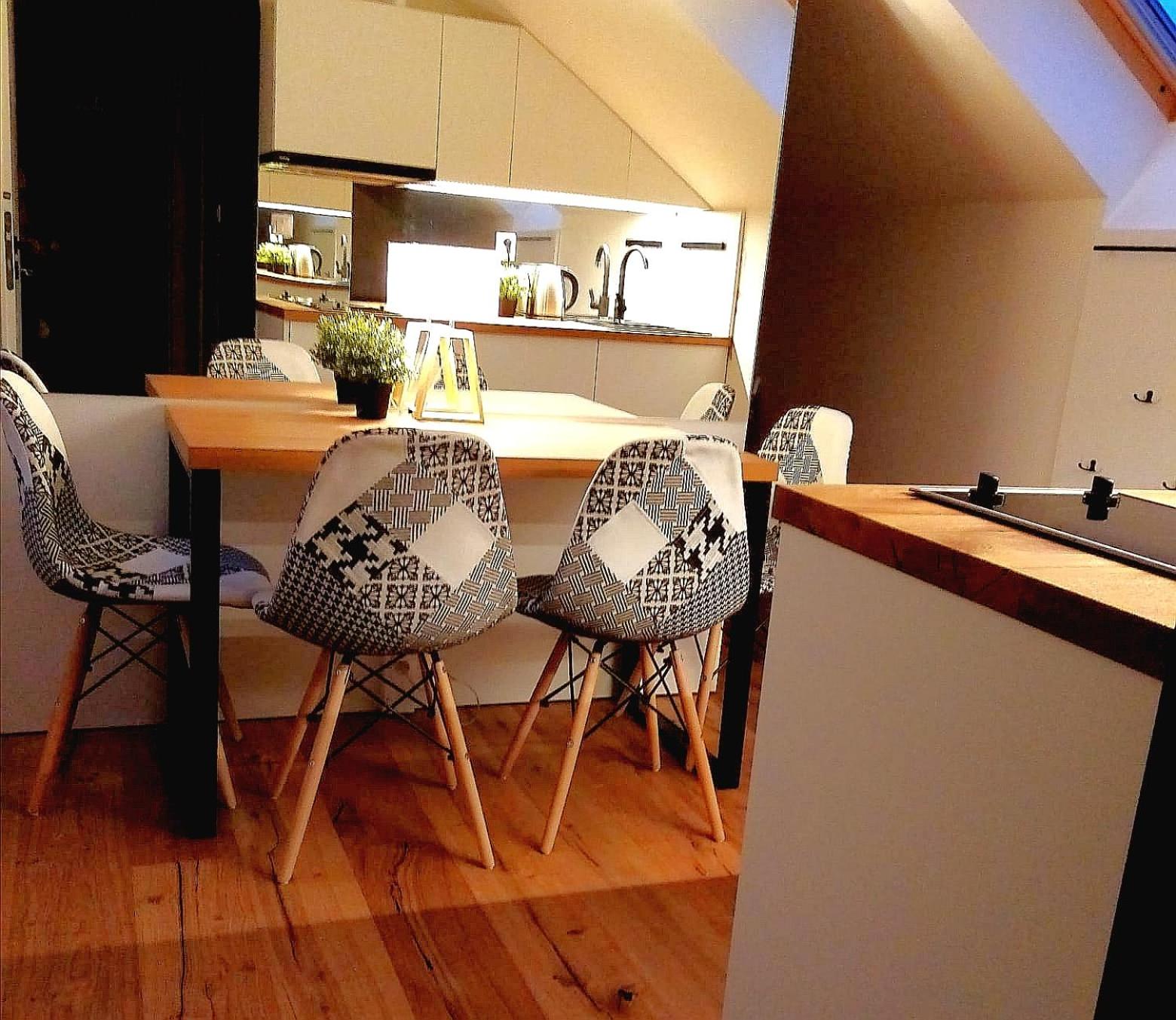 Apartment with Mountain View photo 3