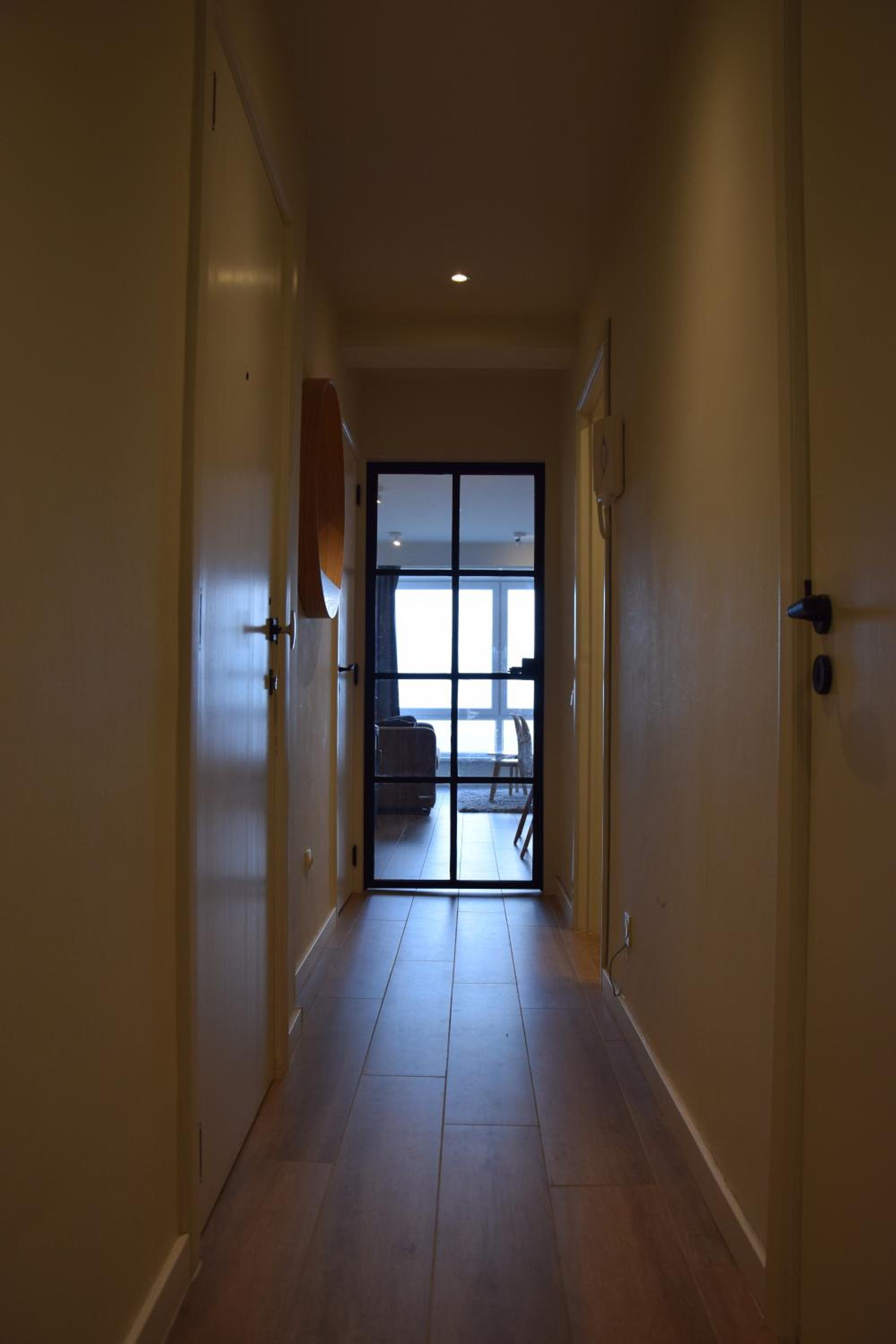 One-Bedroom Apartment - Photo 4