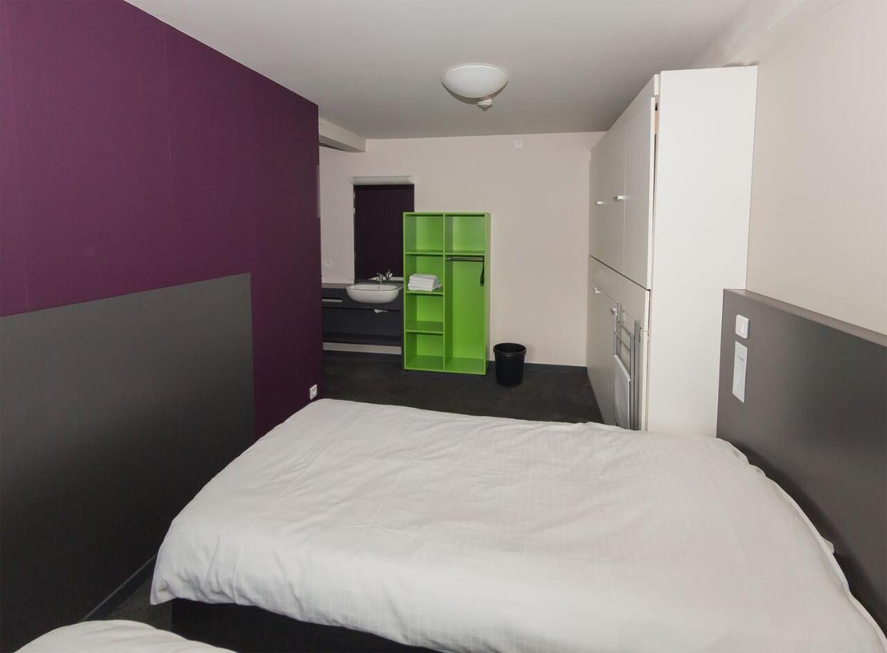 Three-Bedroom Apartment - Photo 2
