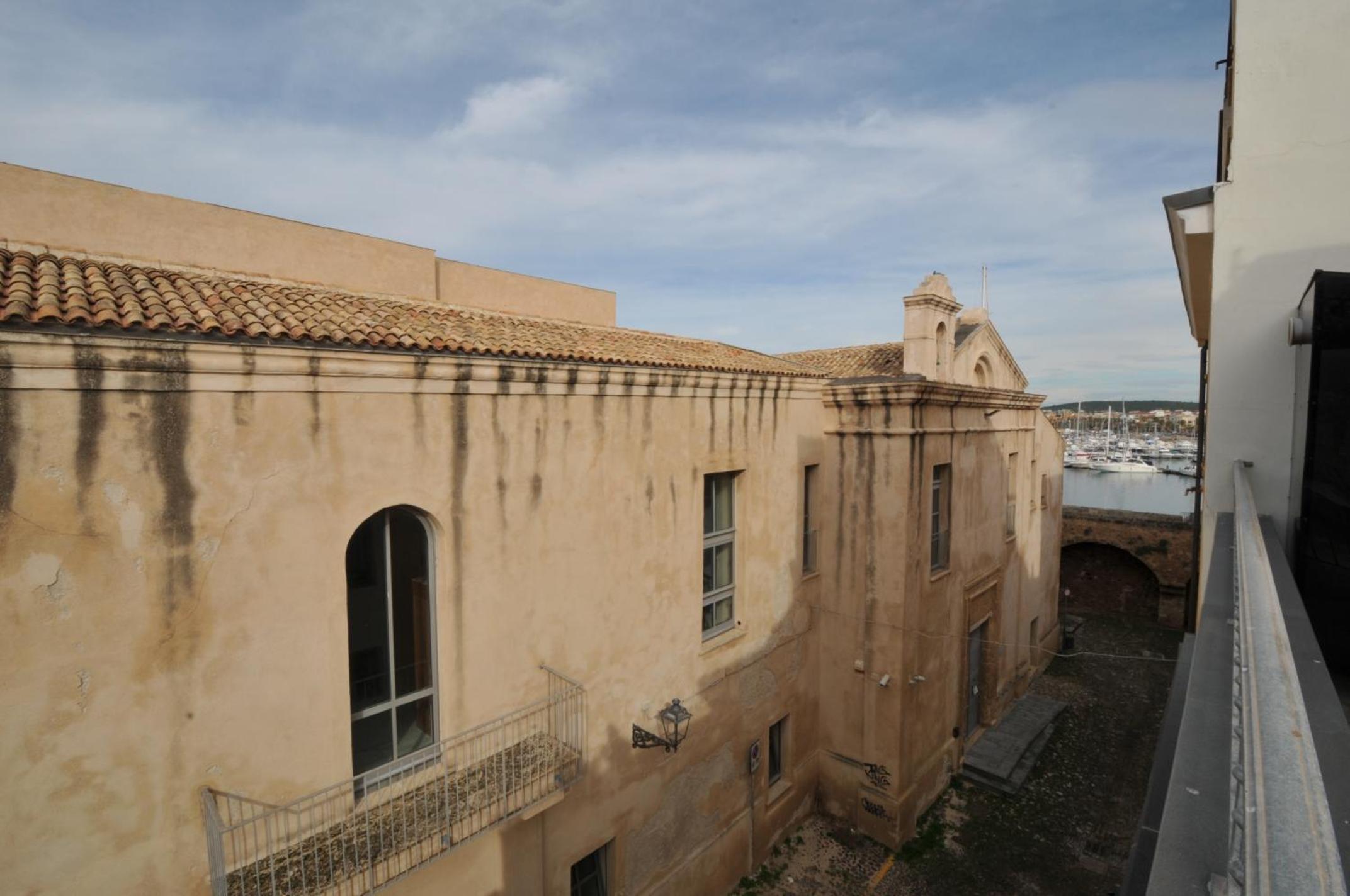 Suite with Terrace photo 3