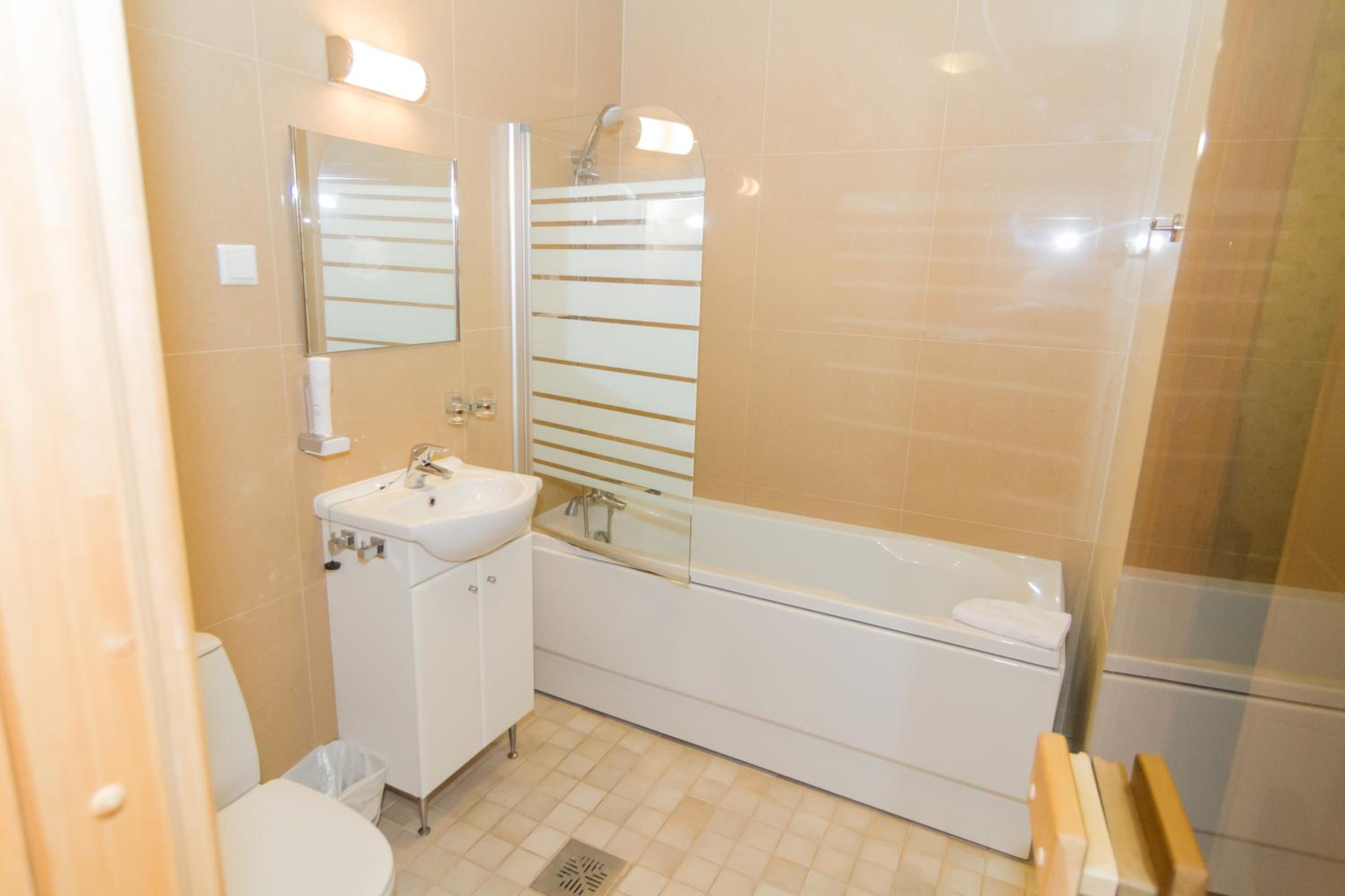 Junior Suite with Sauna - Photo 2