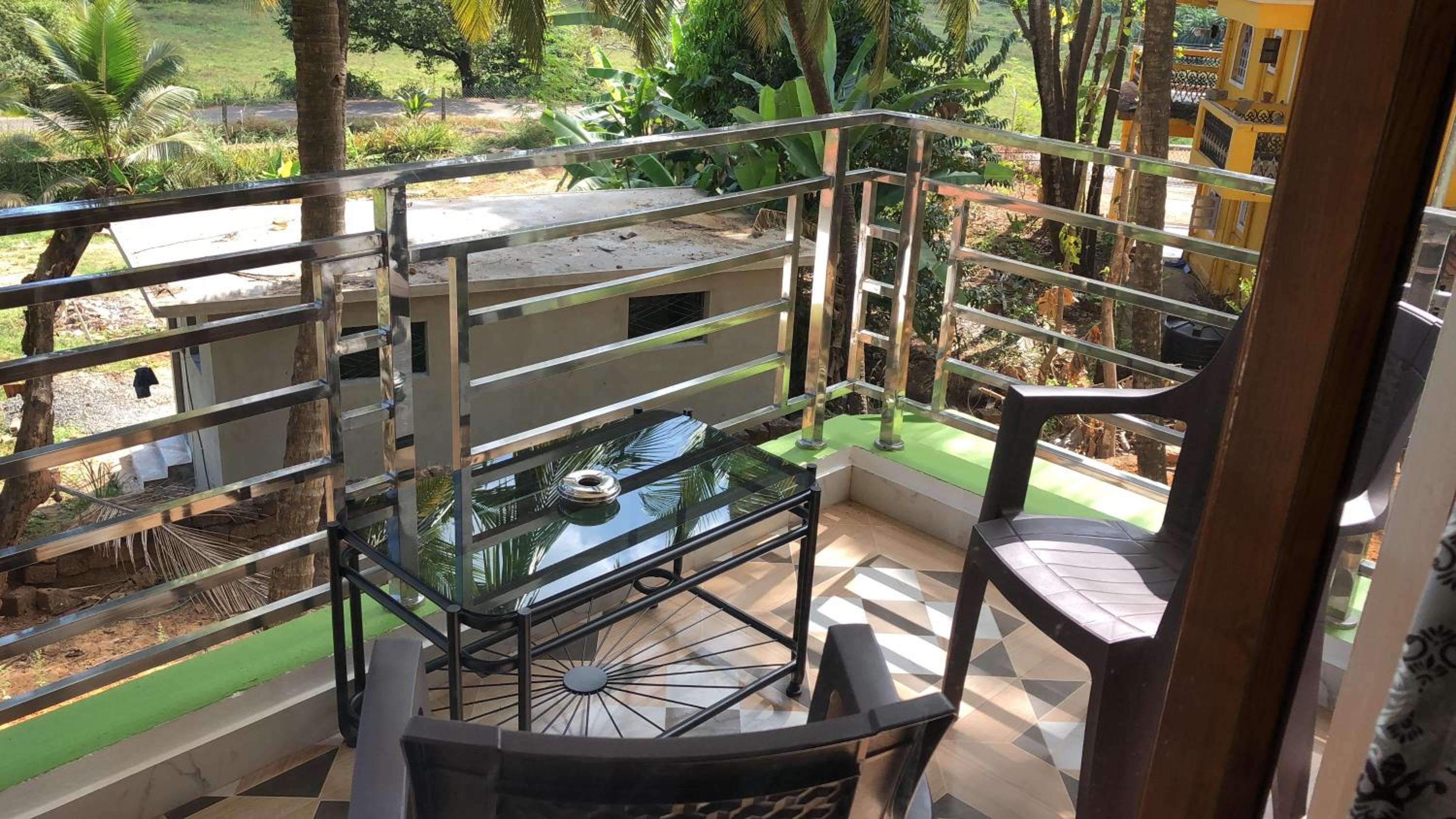 Junior Suite with Balcony - Photo 44