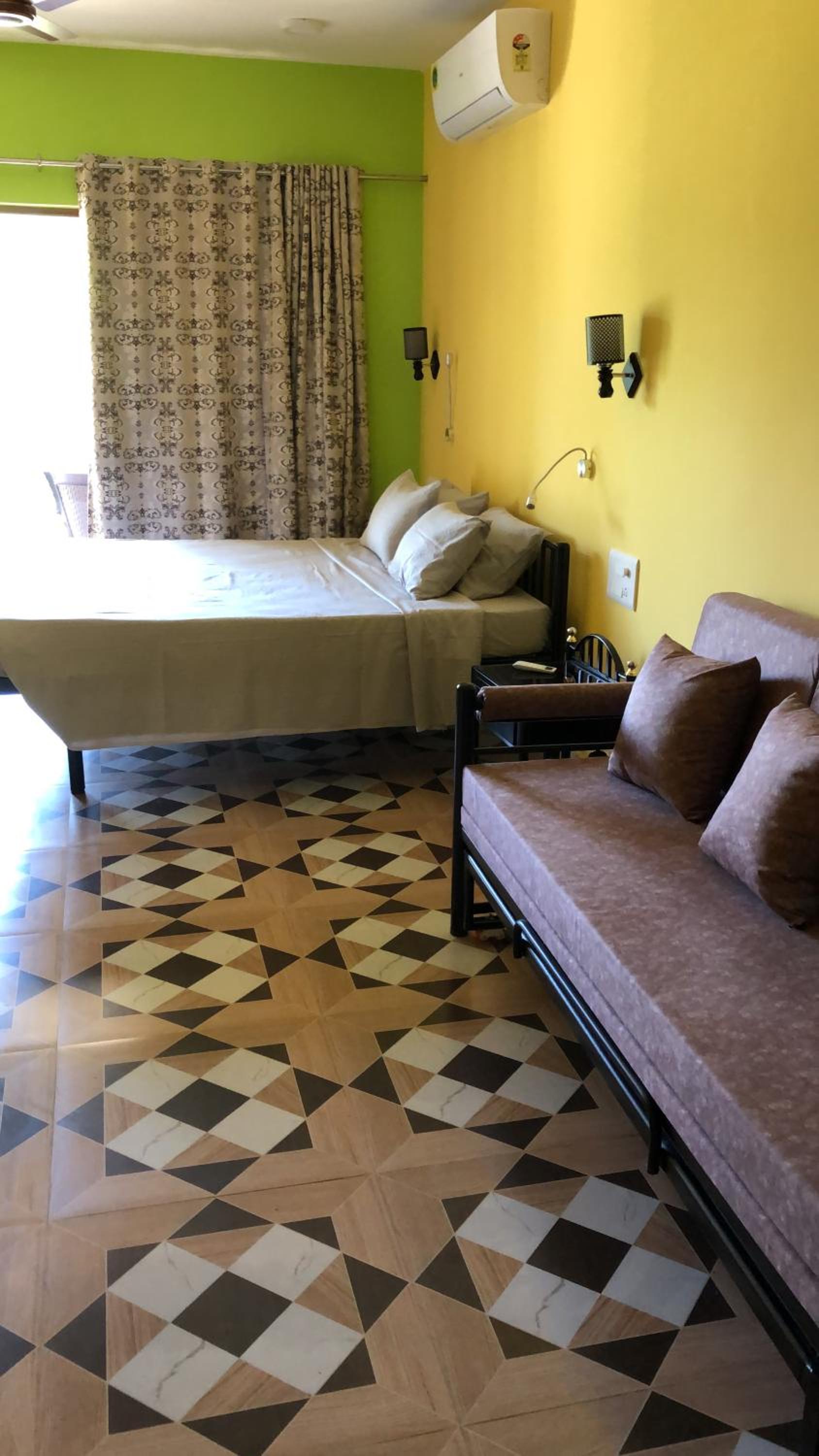 Junior Suite with Balcony - Photo 53