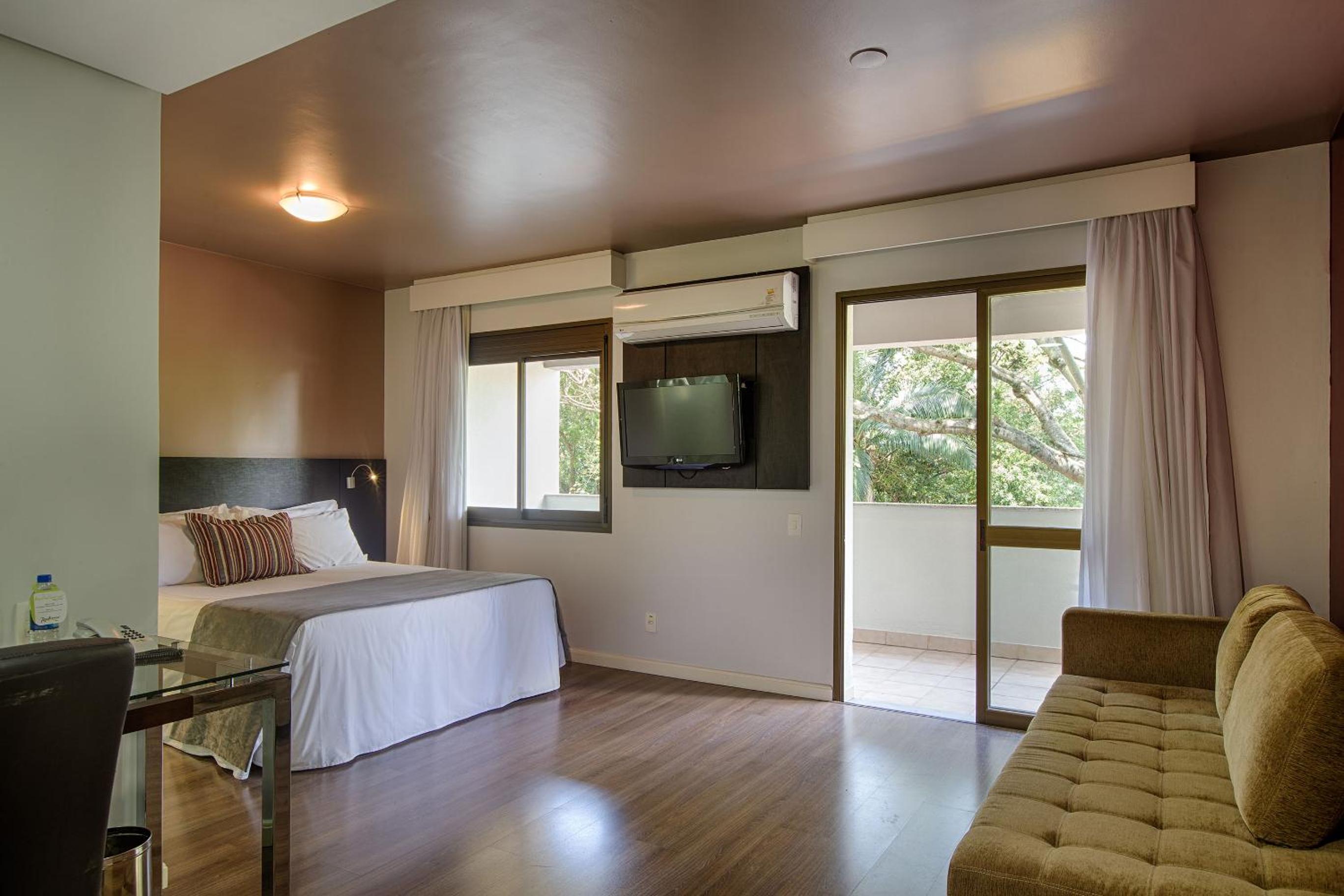 Superior Suite (2 Adults)