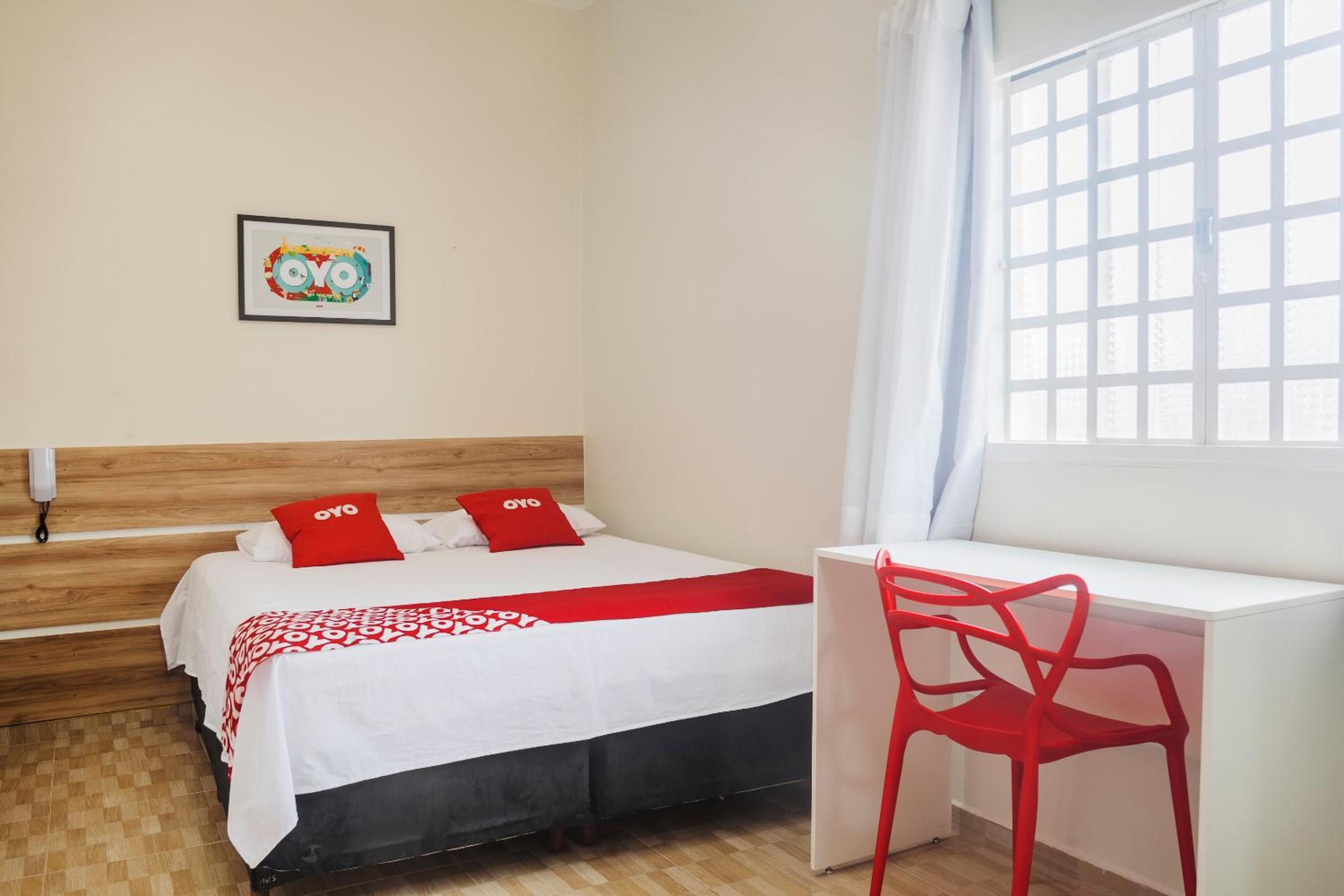 Quadruple Room (1 Double bed + 2 Single beds)