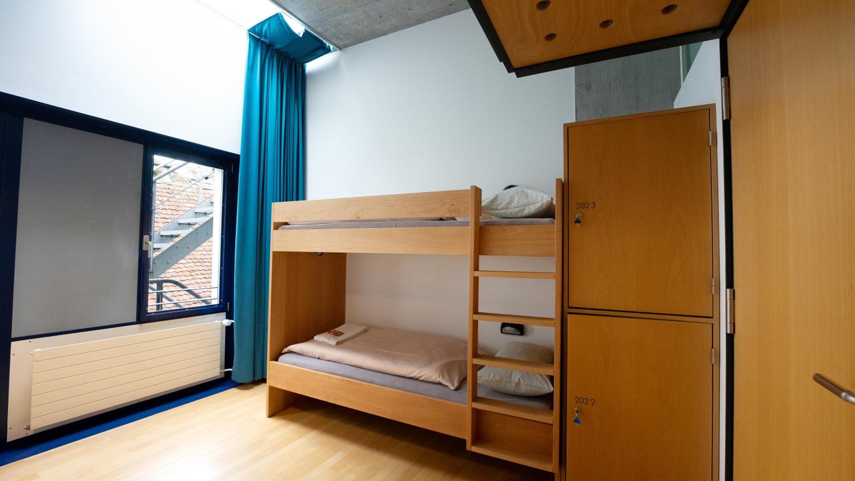 Single Room with Private Bathroom photo 1
