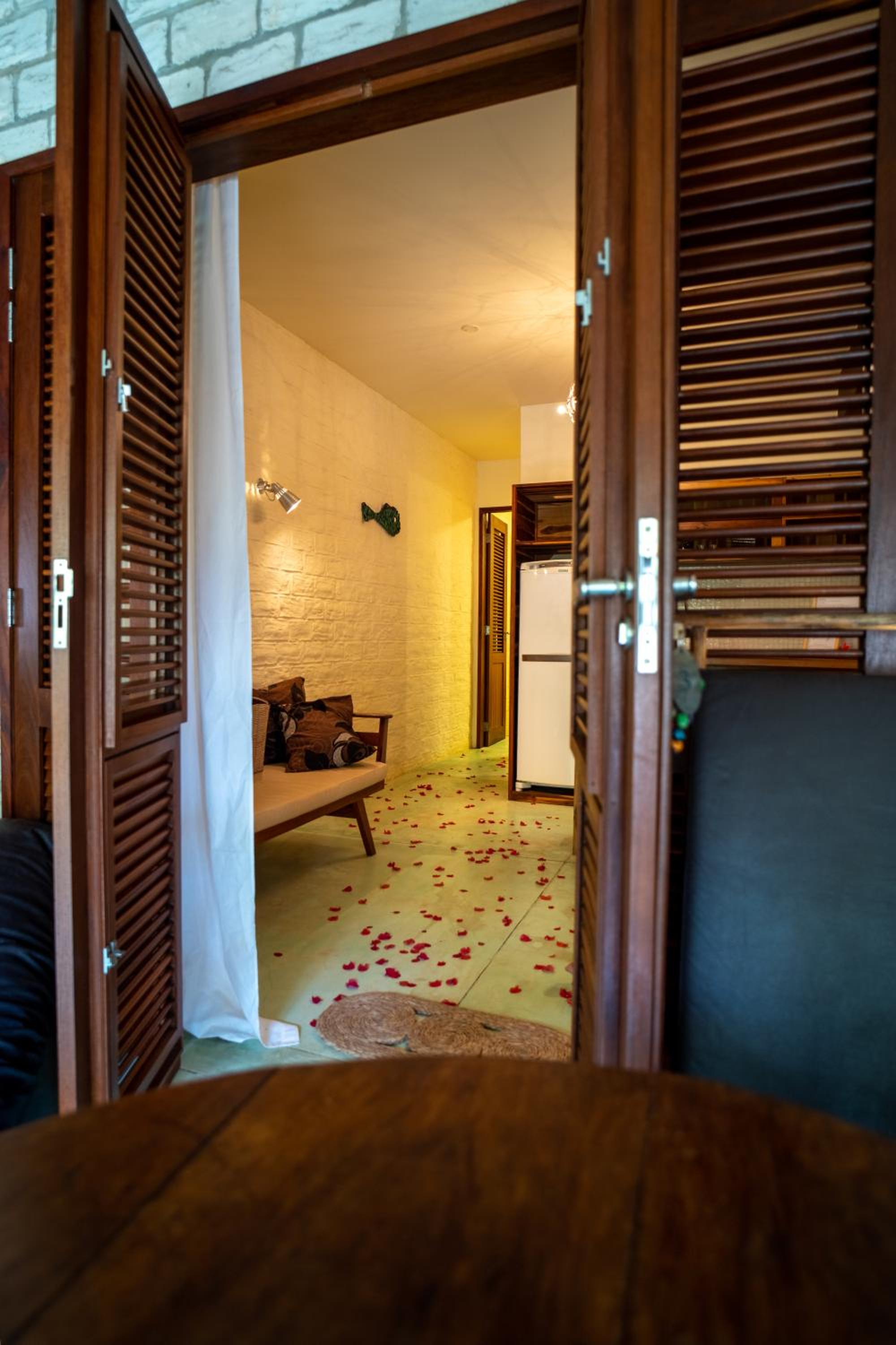 One-Bedroom Apartment with Balcony photo 1
