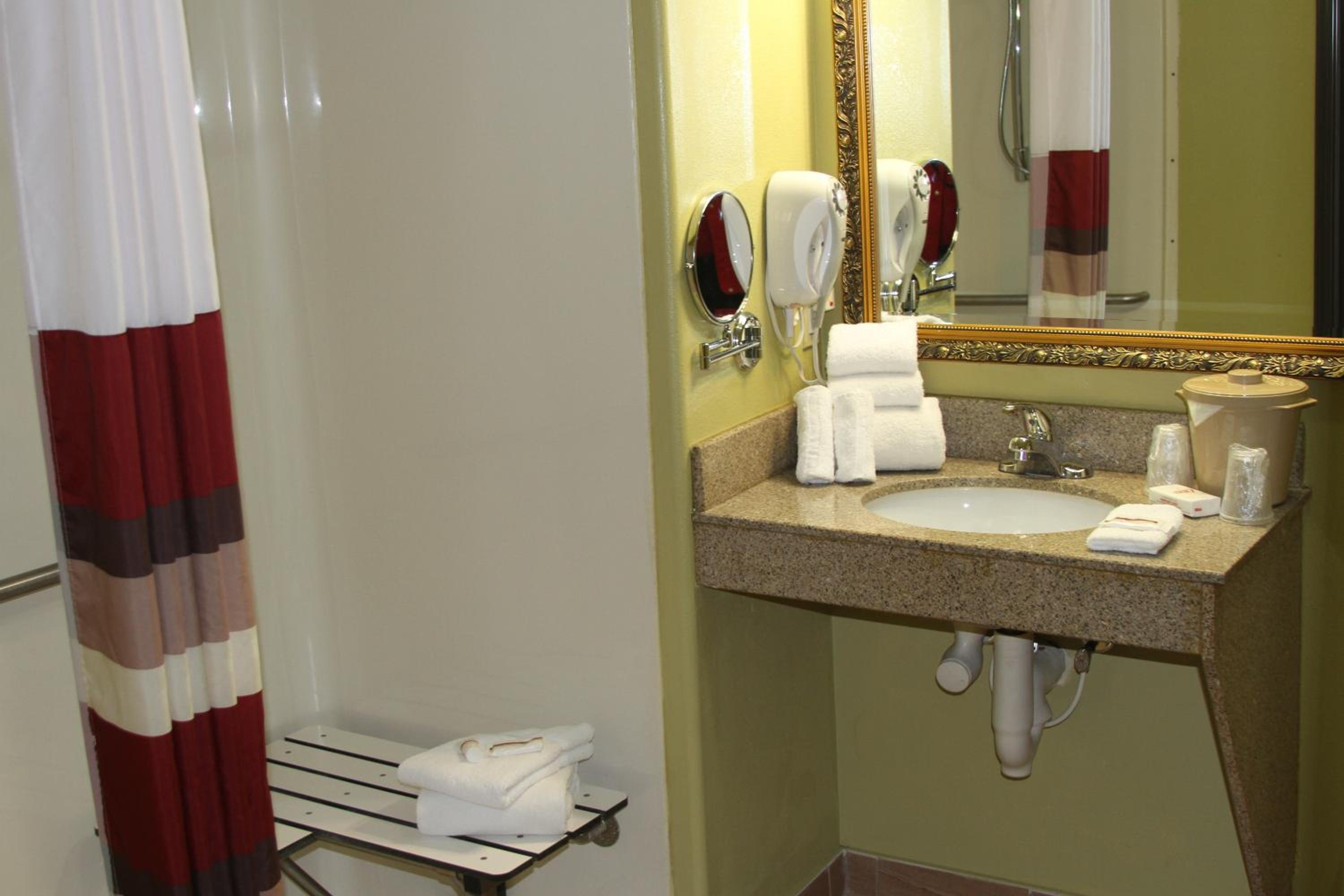 Deluxe Room with Two Queen Beds Disability Access Roll-In Shower Non-Smoking