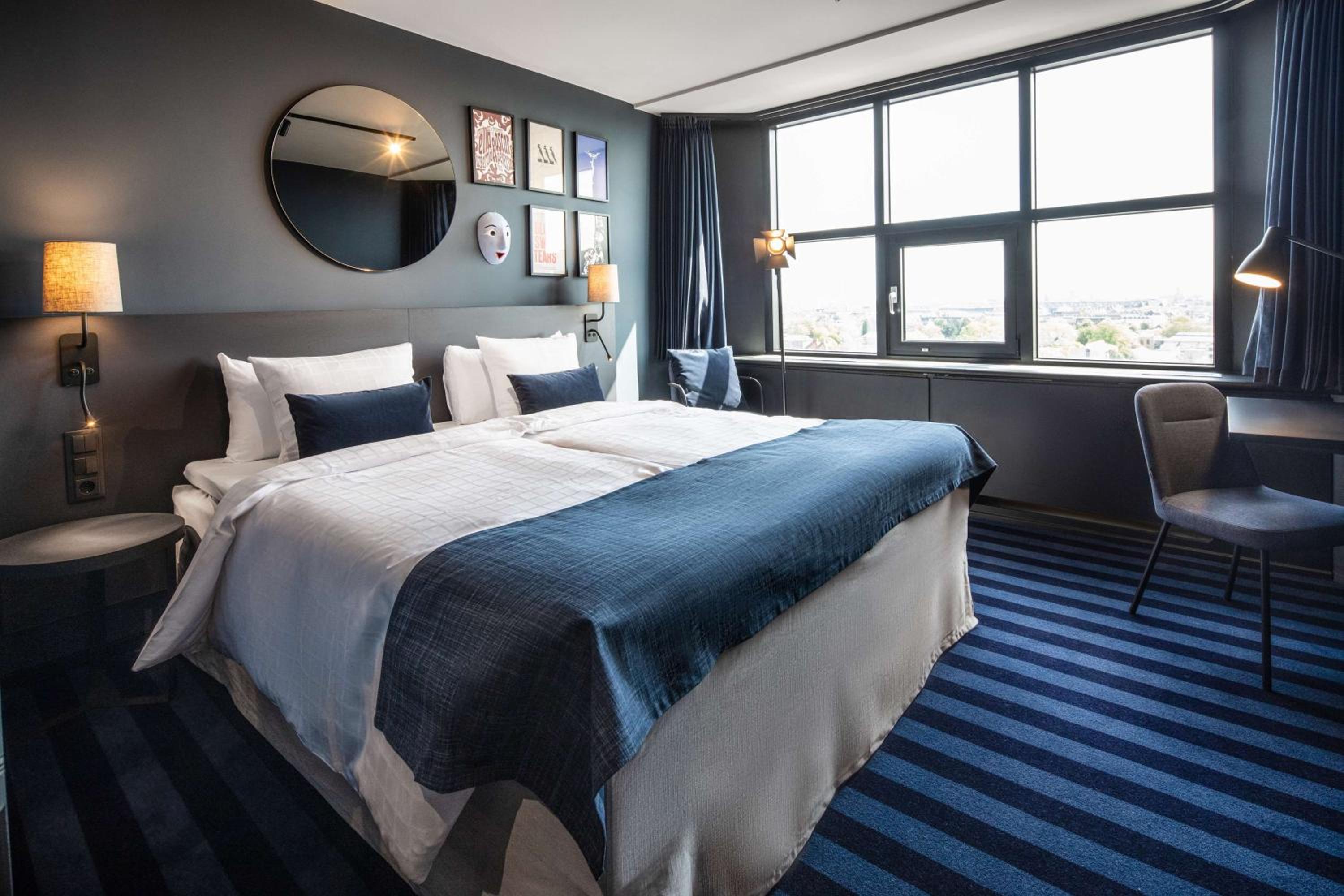 Standard King Room upper Floor