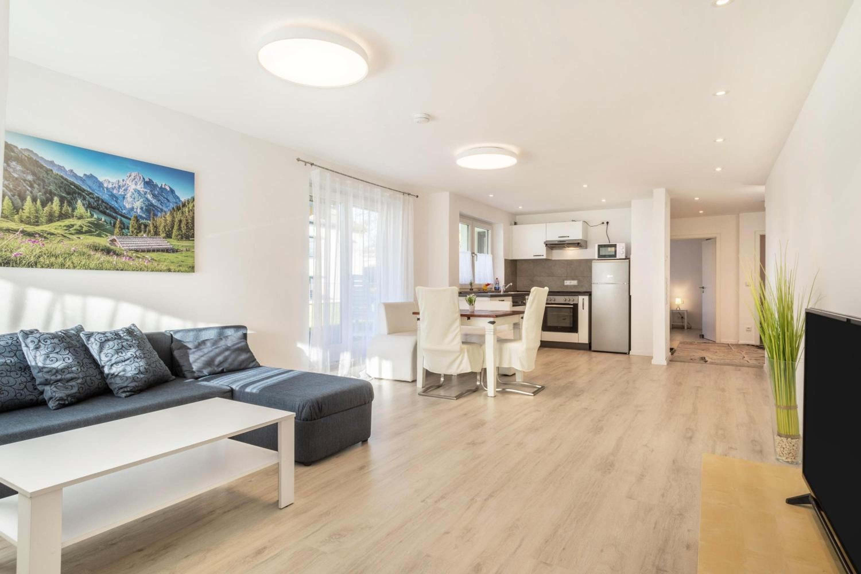 Apartment with Terrace photo 1