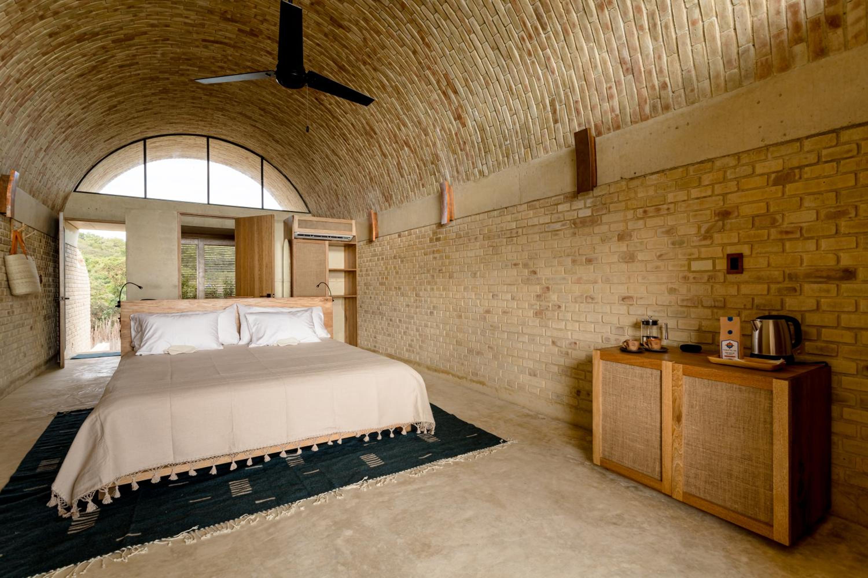Beach Front - Junior Suite 