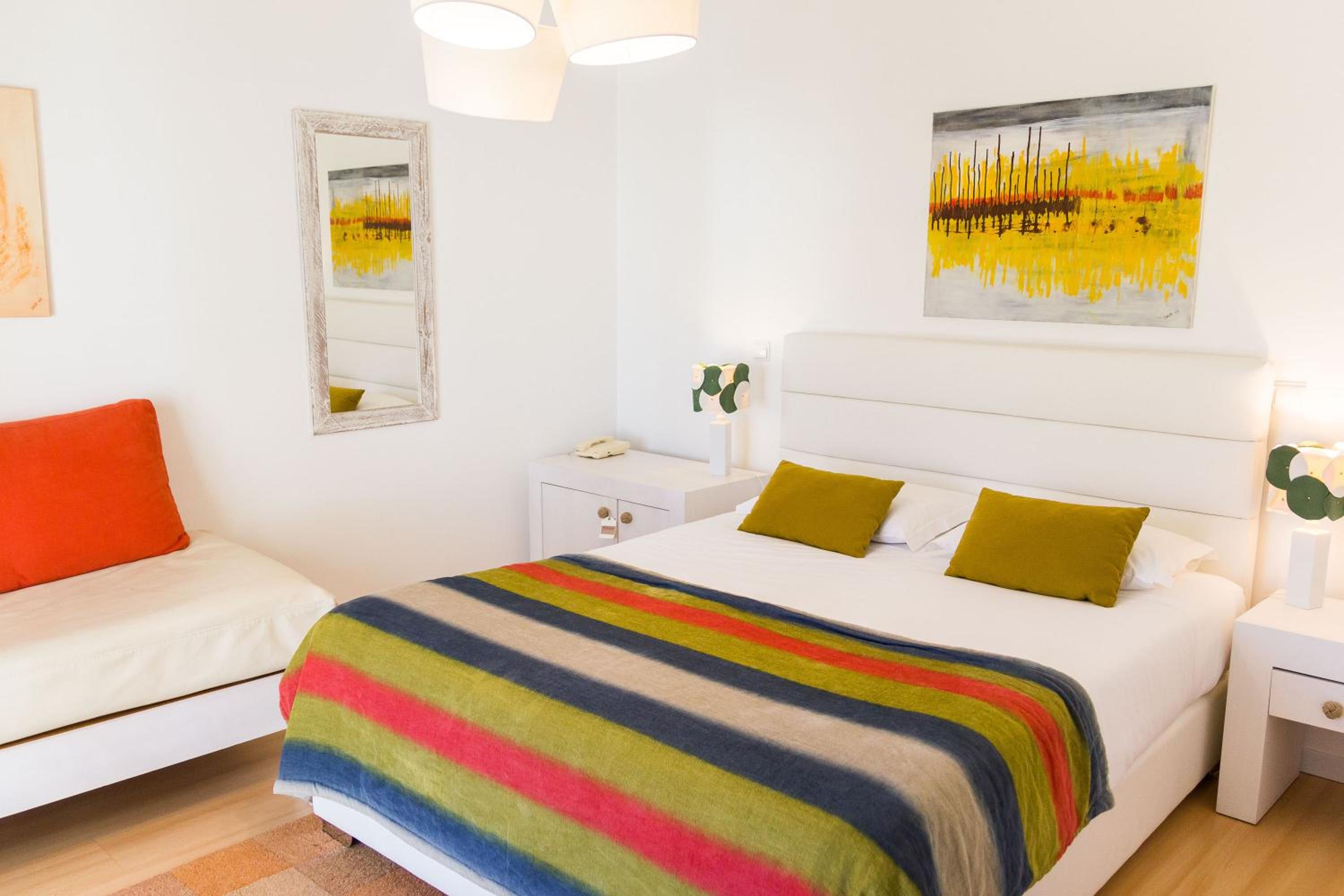 Double Room with Extra Bed - Photo 5