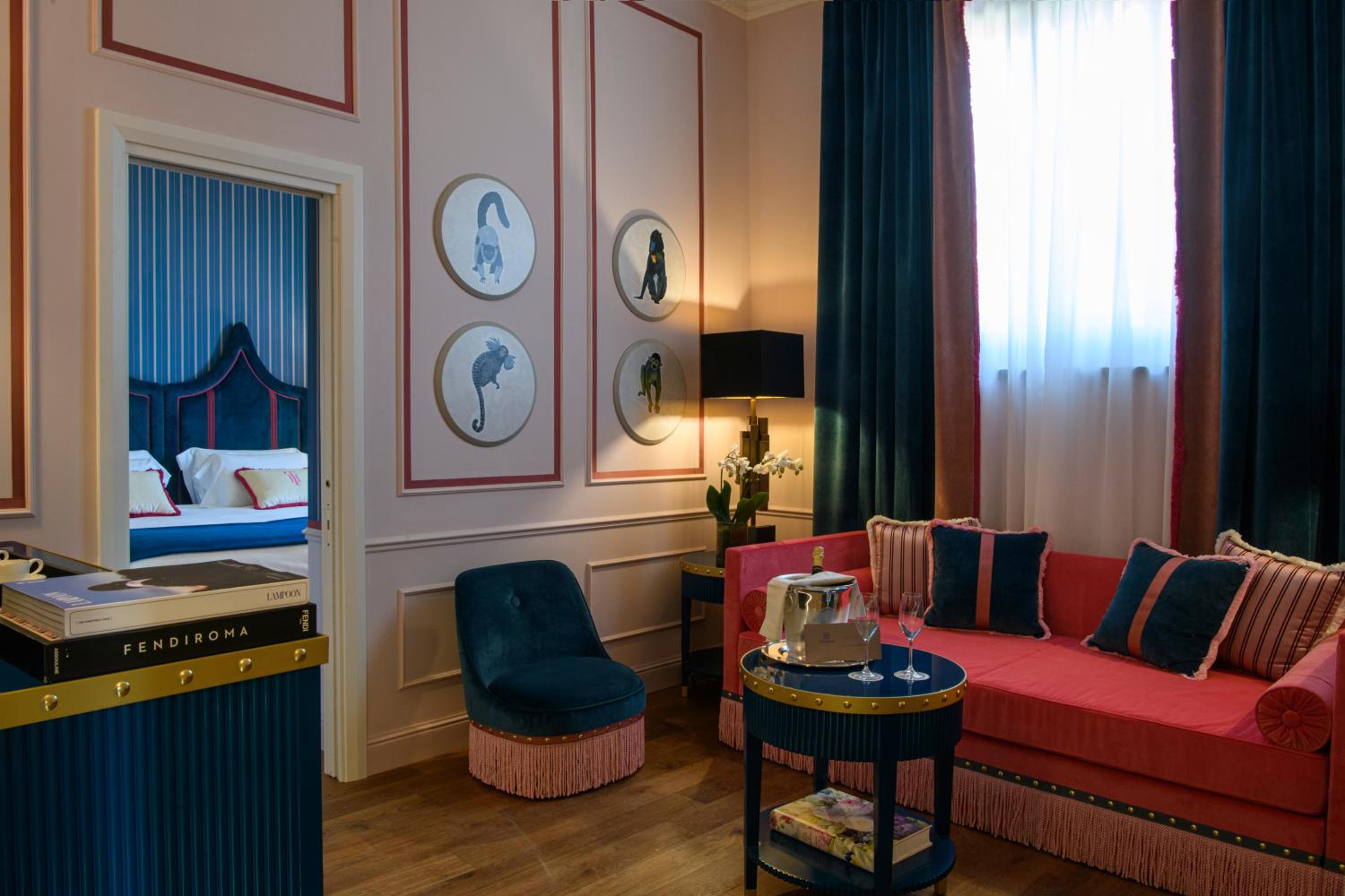 King Suite - Photo 3