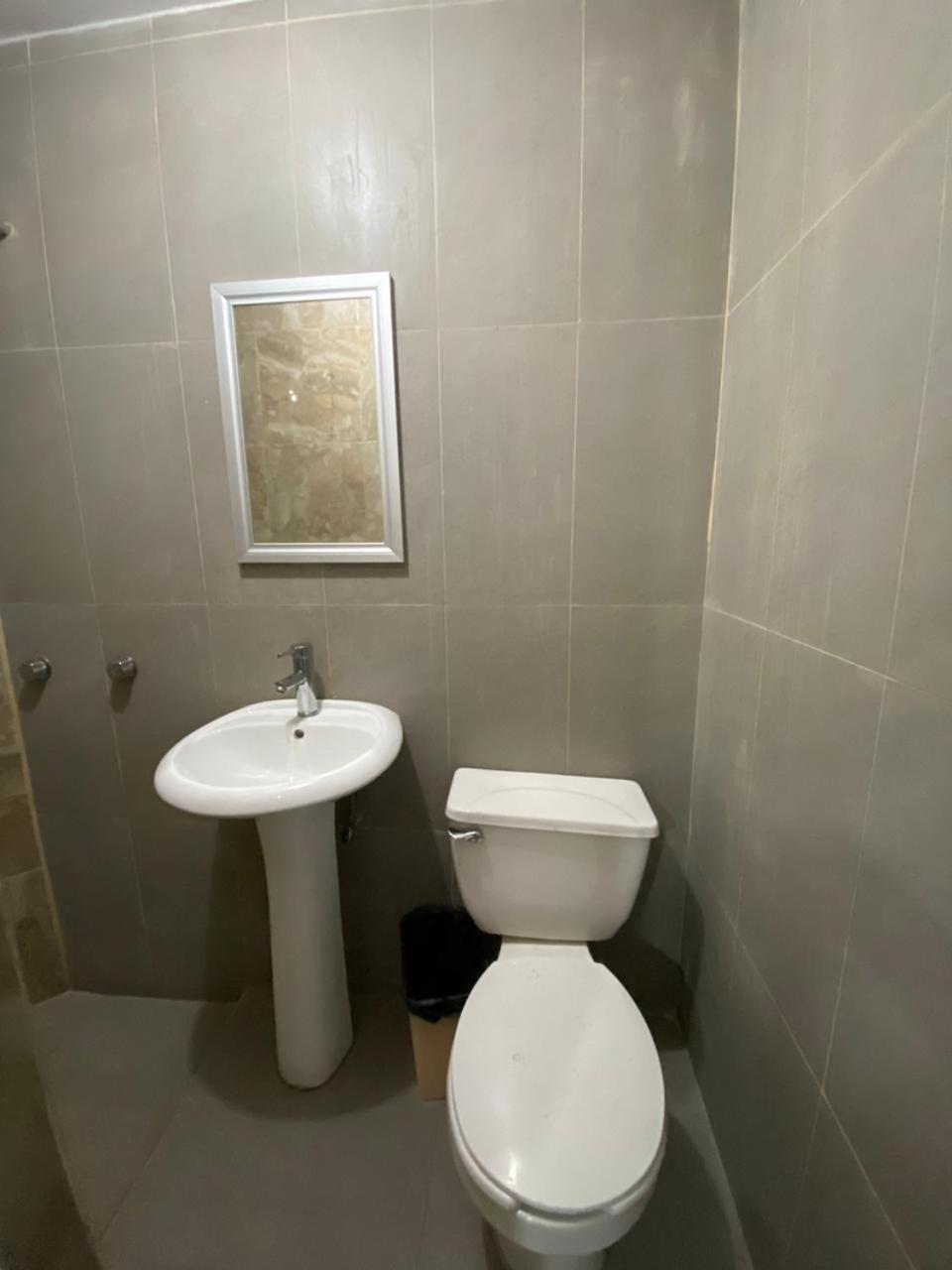 Double Room with Private Bathroom photo 2