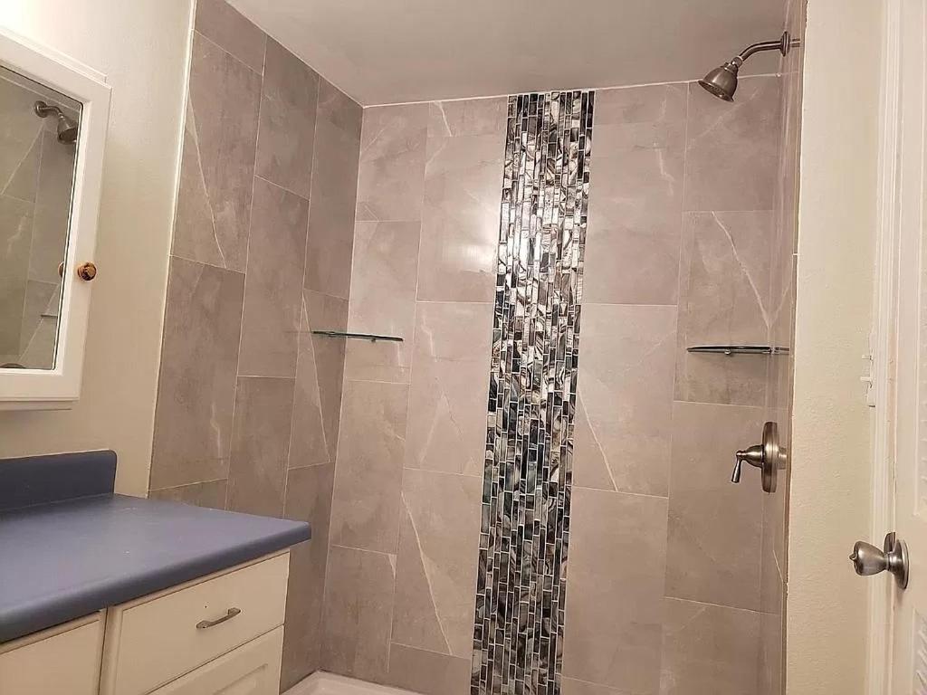 One-Bedroom Apartment - Photo 14