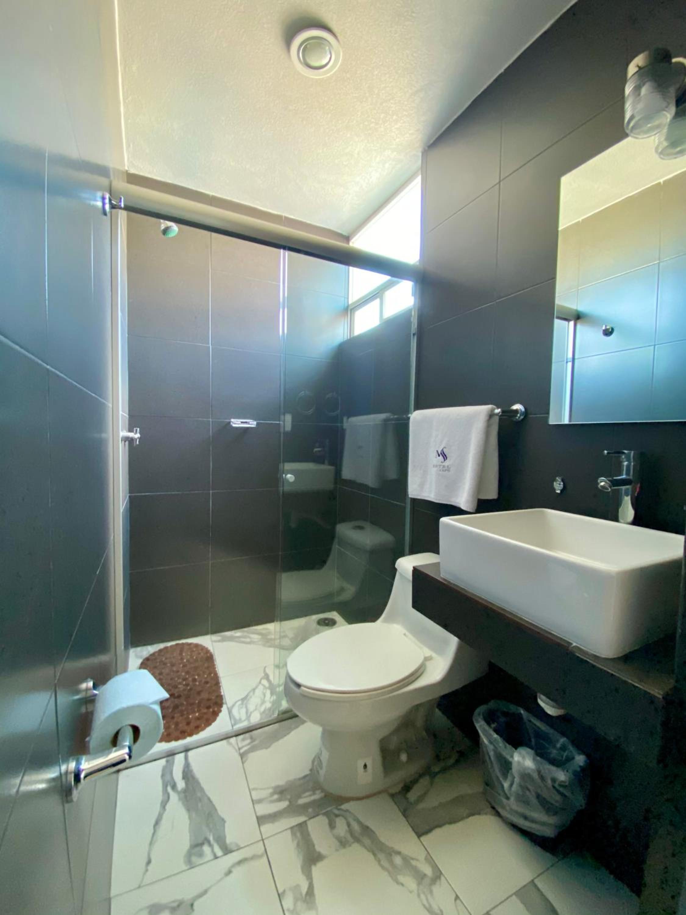 Deluxe Twin Room photo 2