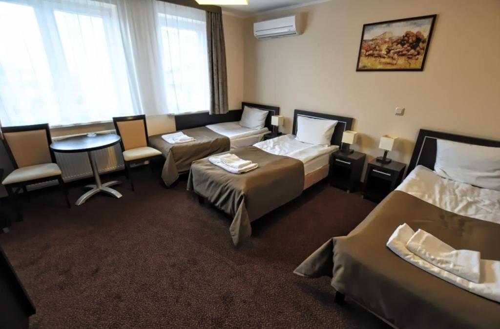 Triple Room - Photo 3
