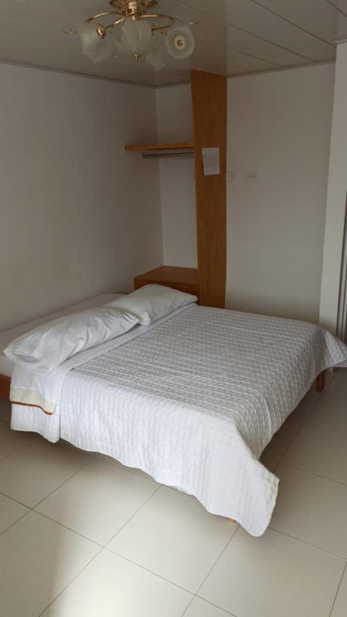 Double Room with Private Bathroom photo 1