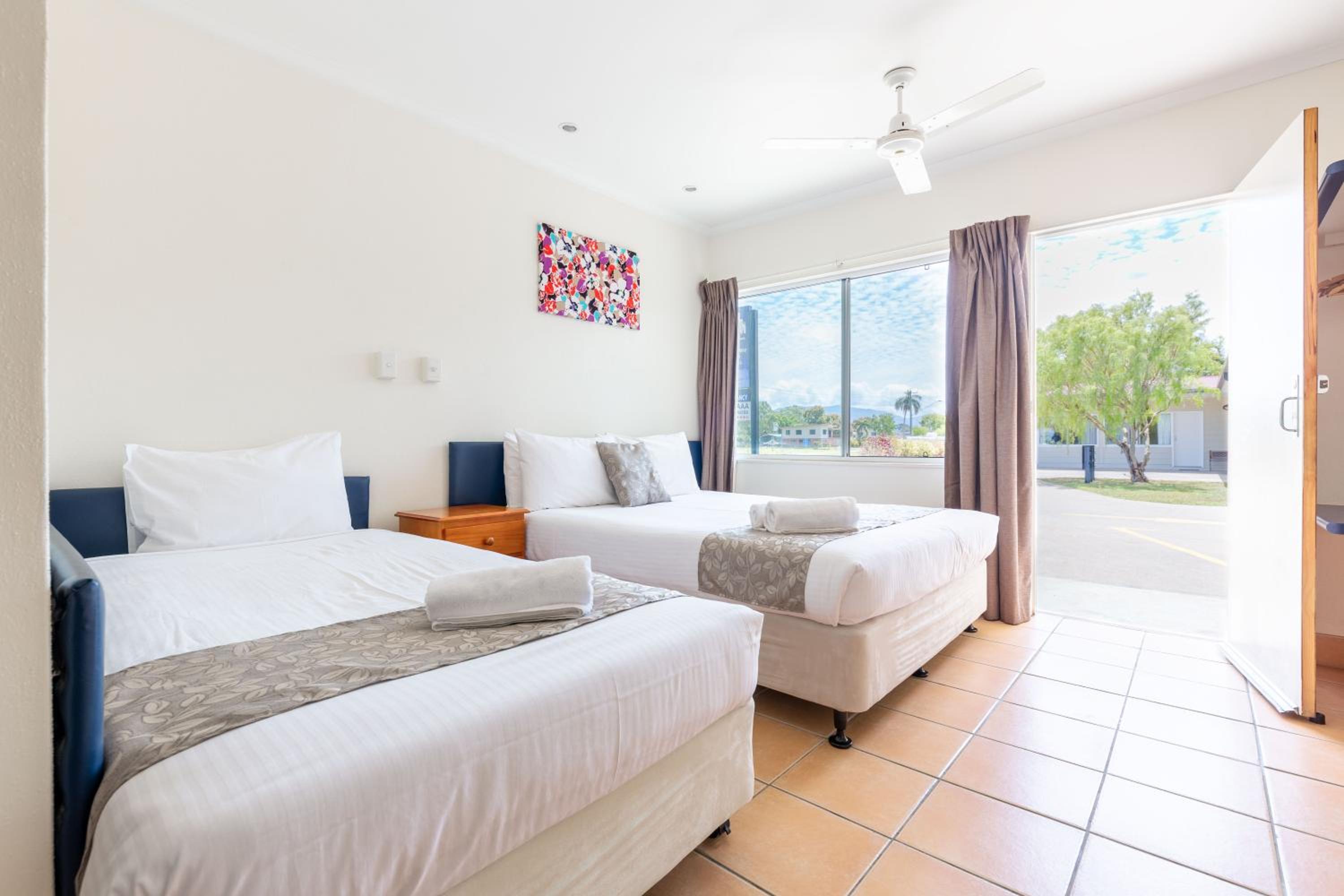 Deluxe Double or Twin Room photo 1