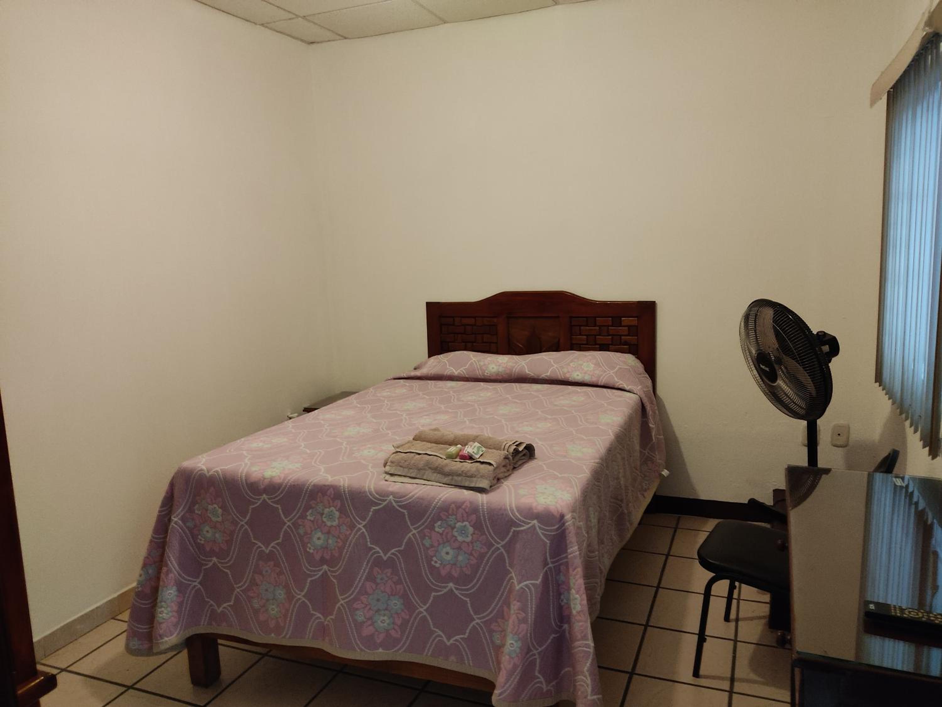 Standard Double Room with Shared Bathroom