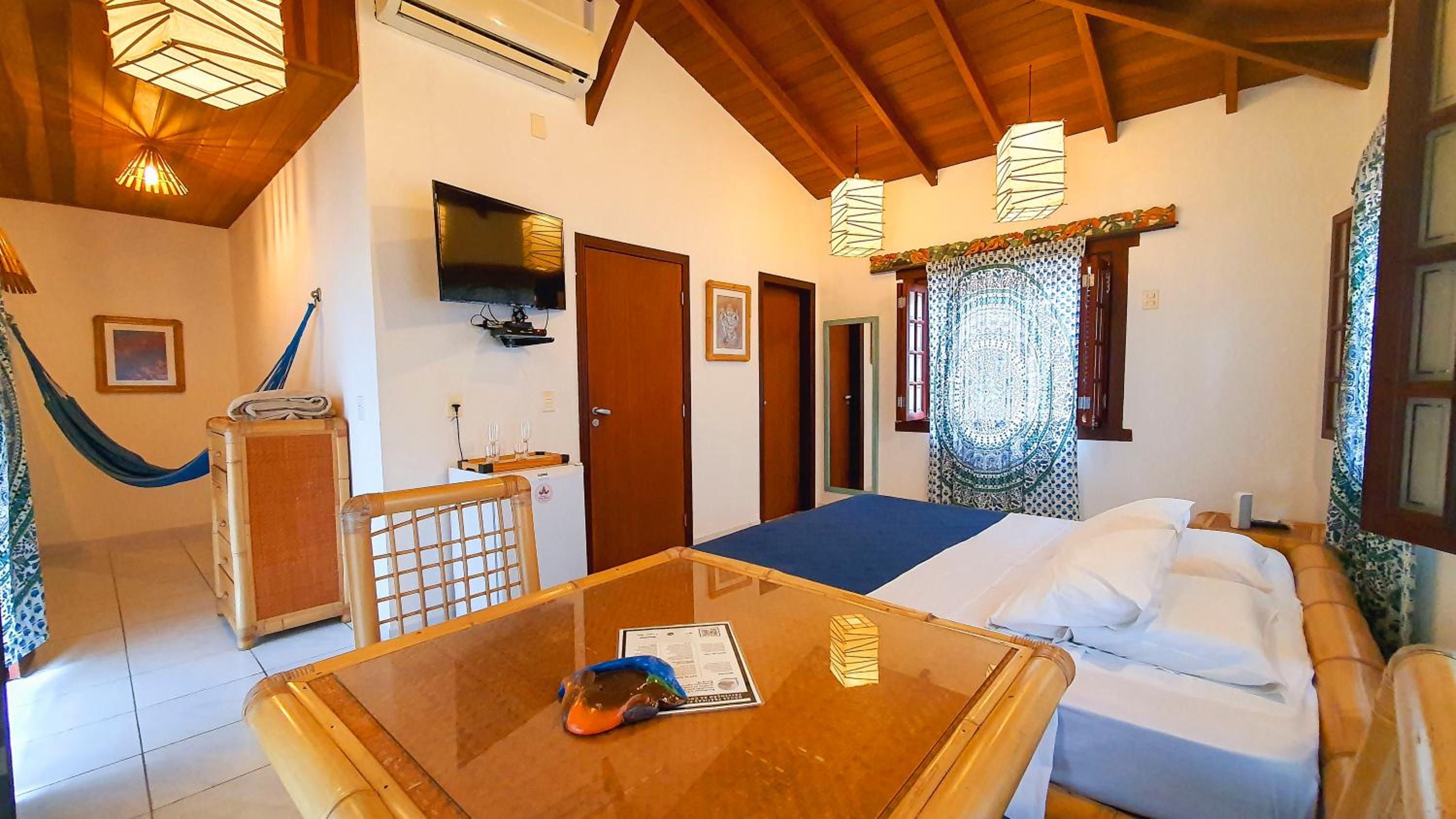 Deluxe Suite with Spa Bath photo 3