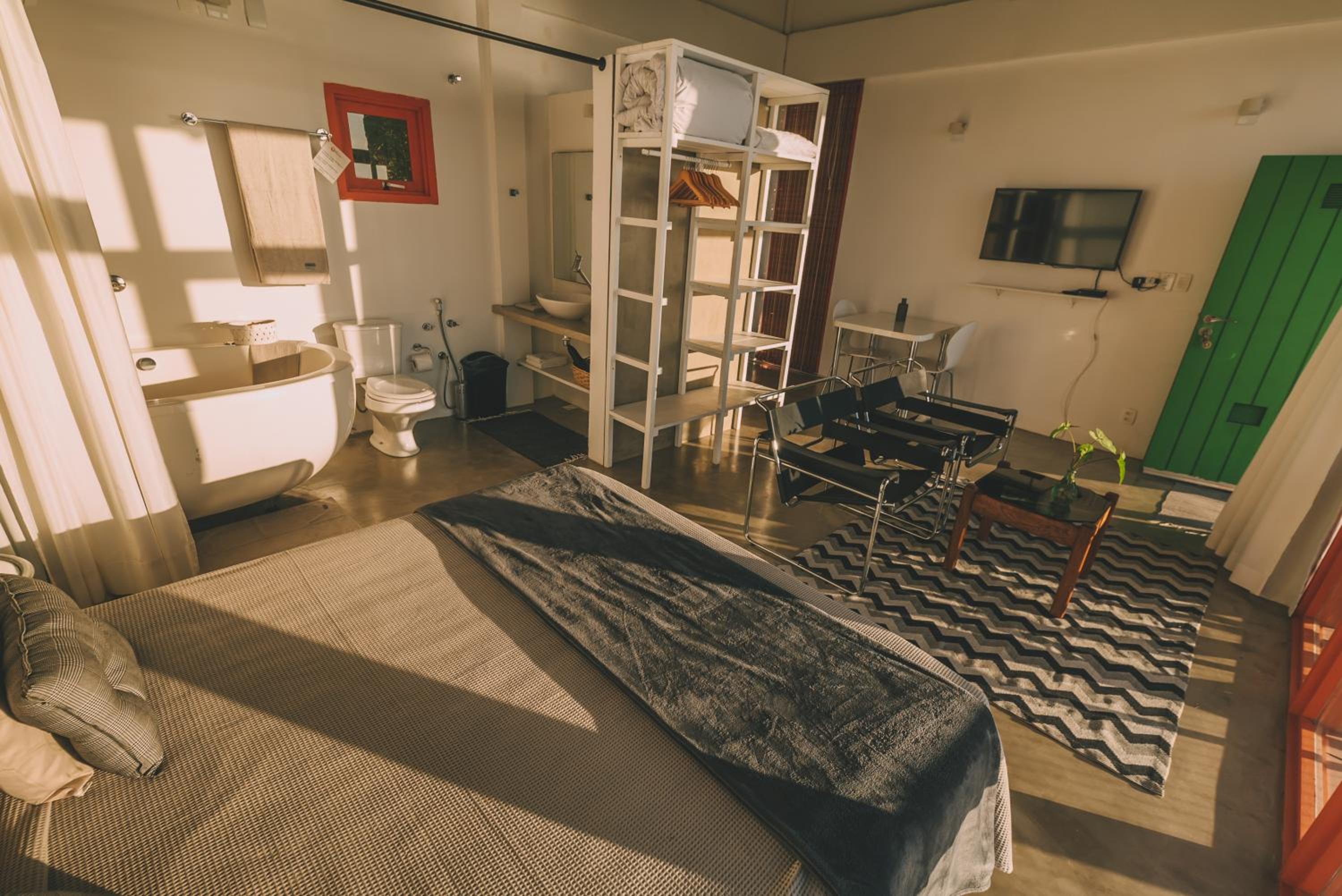 Loft - Photo 15