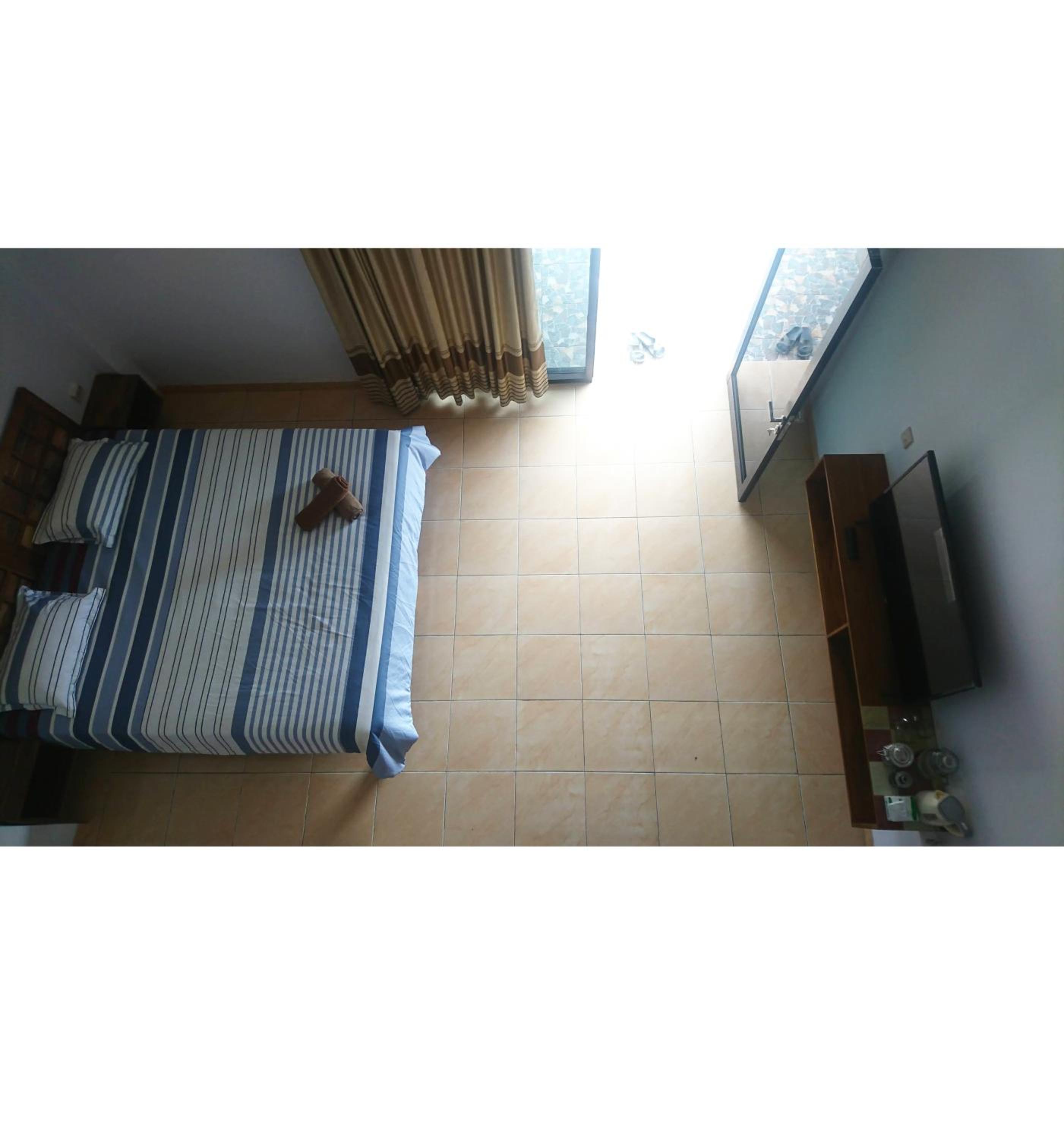 Comfort Triple Room with Shower - Photo 5