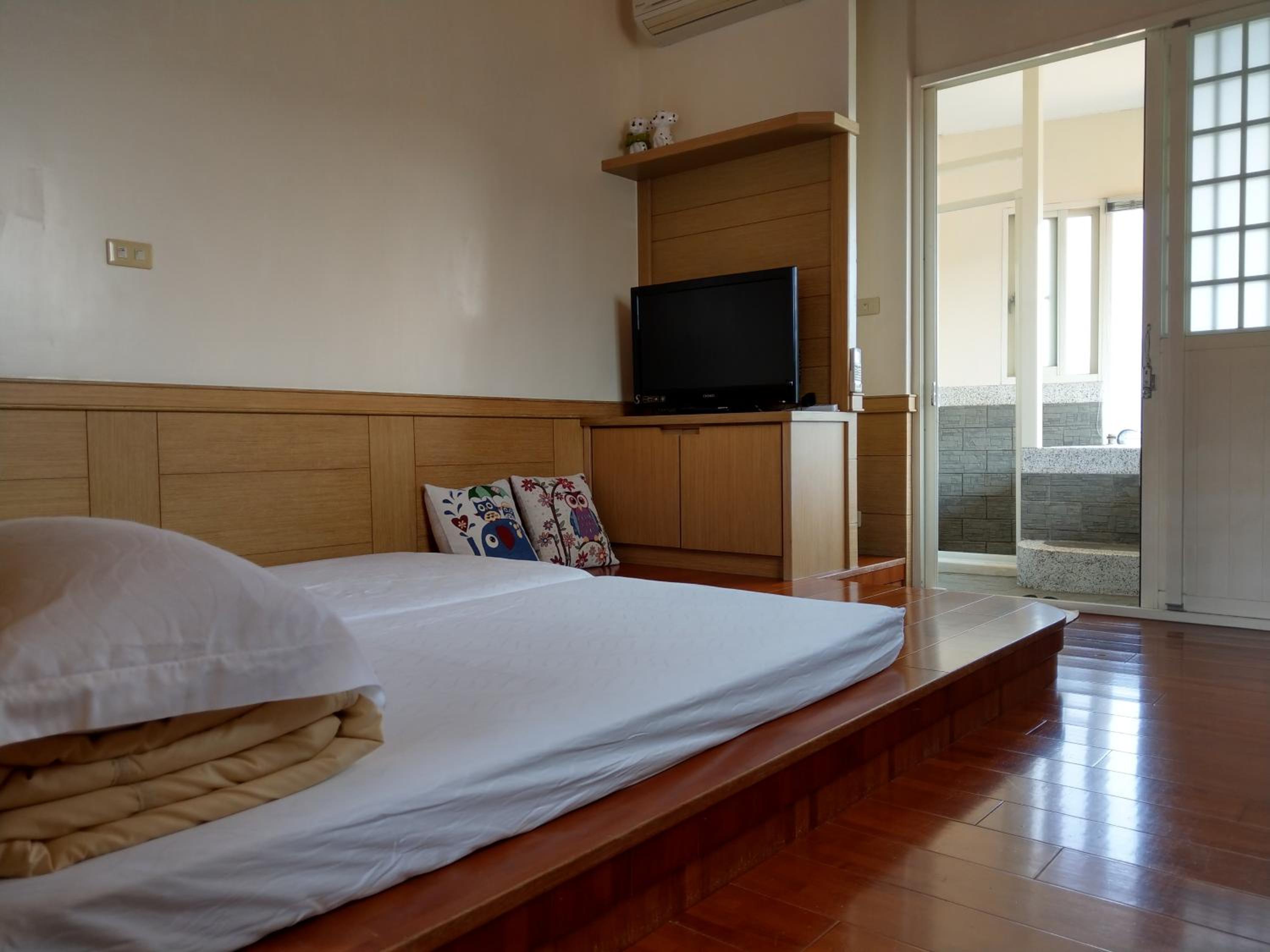 Double Room with Mountain View - Photo 1
