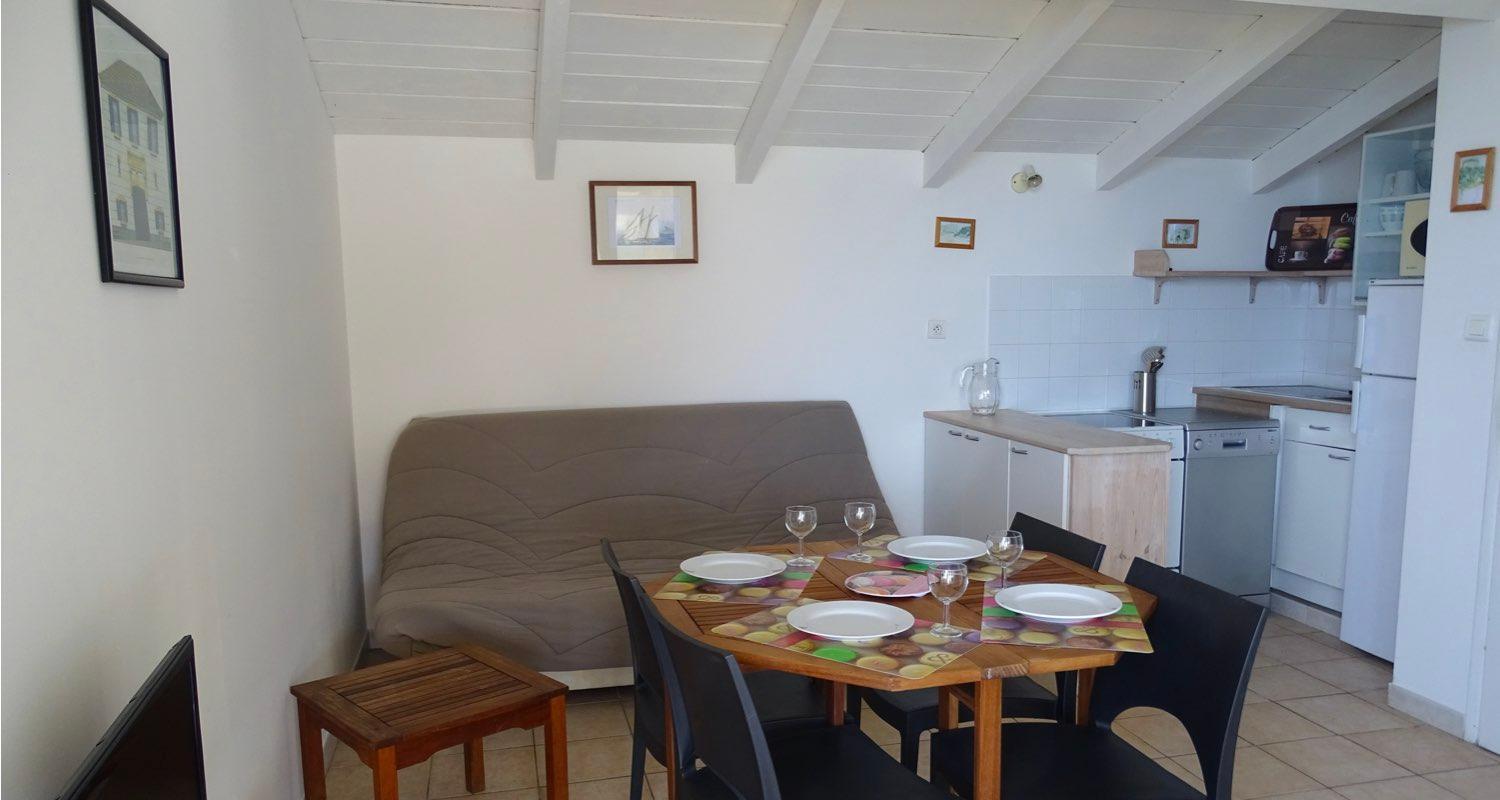 Apartment with Sea View photo 2