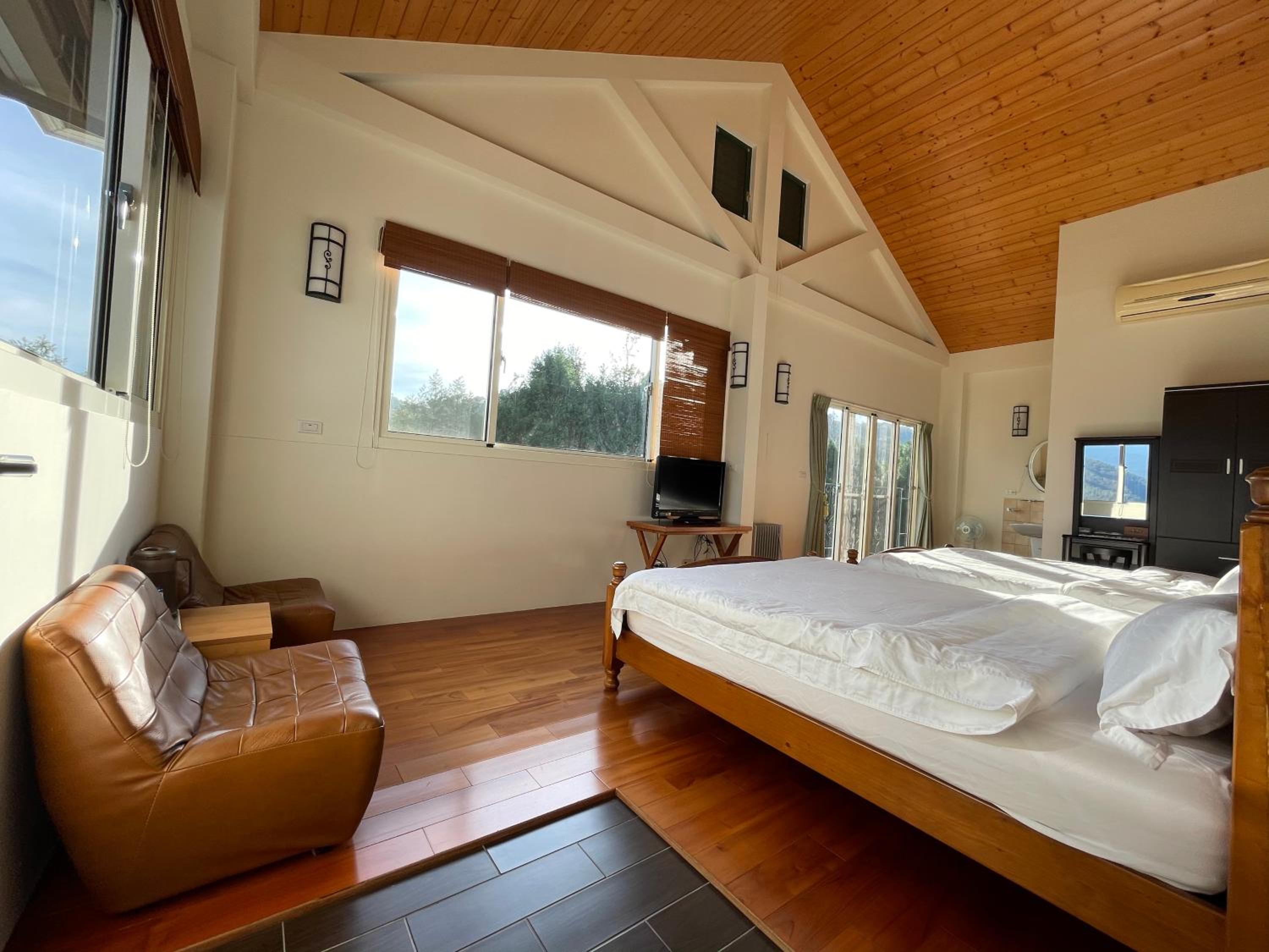 Quadruple Room - Photo 4