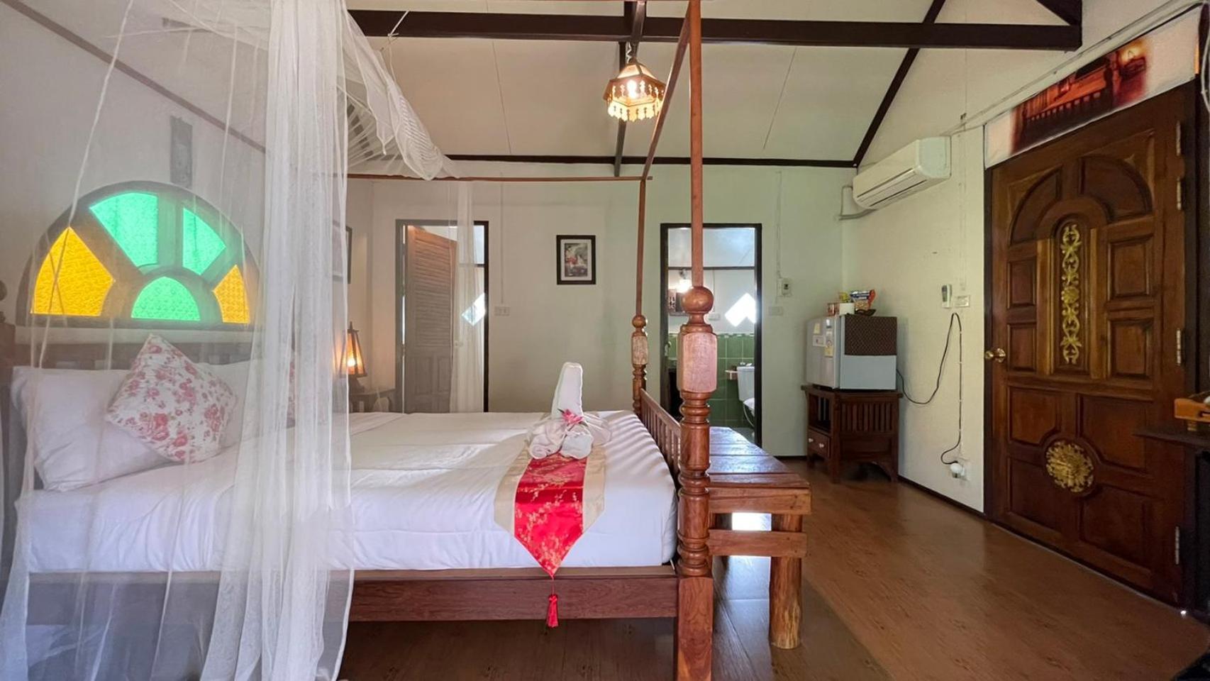 Queen Room with Garden View photo 3