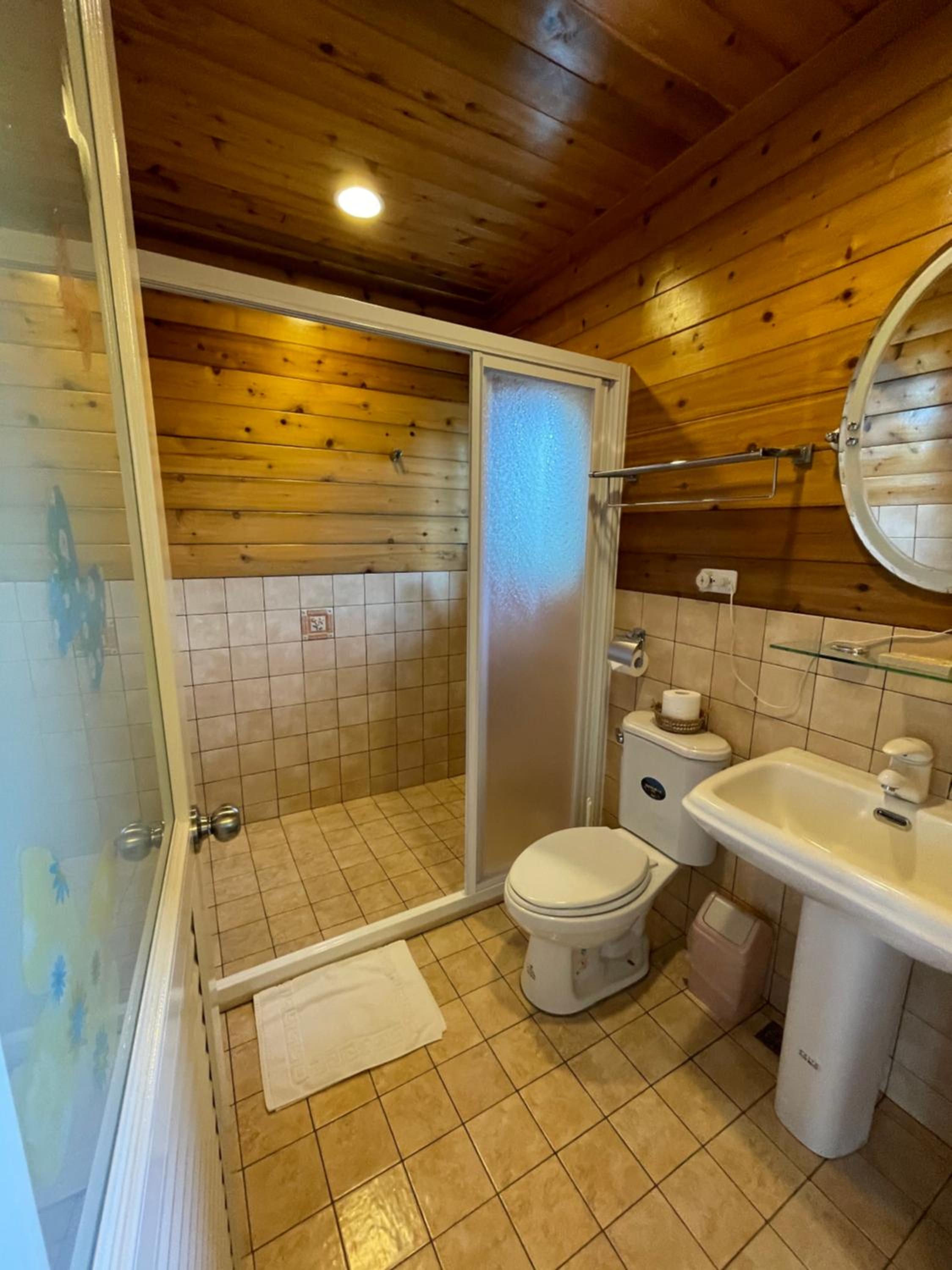 Quadruple Room - Photo 3