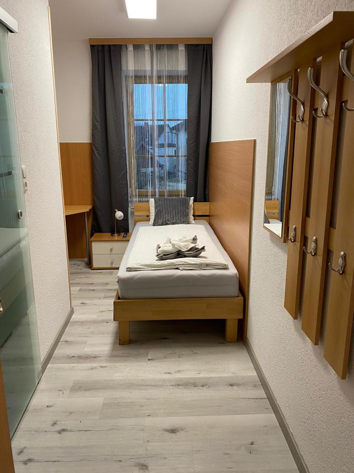 Single Room photo 1