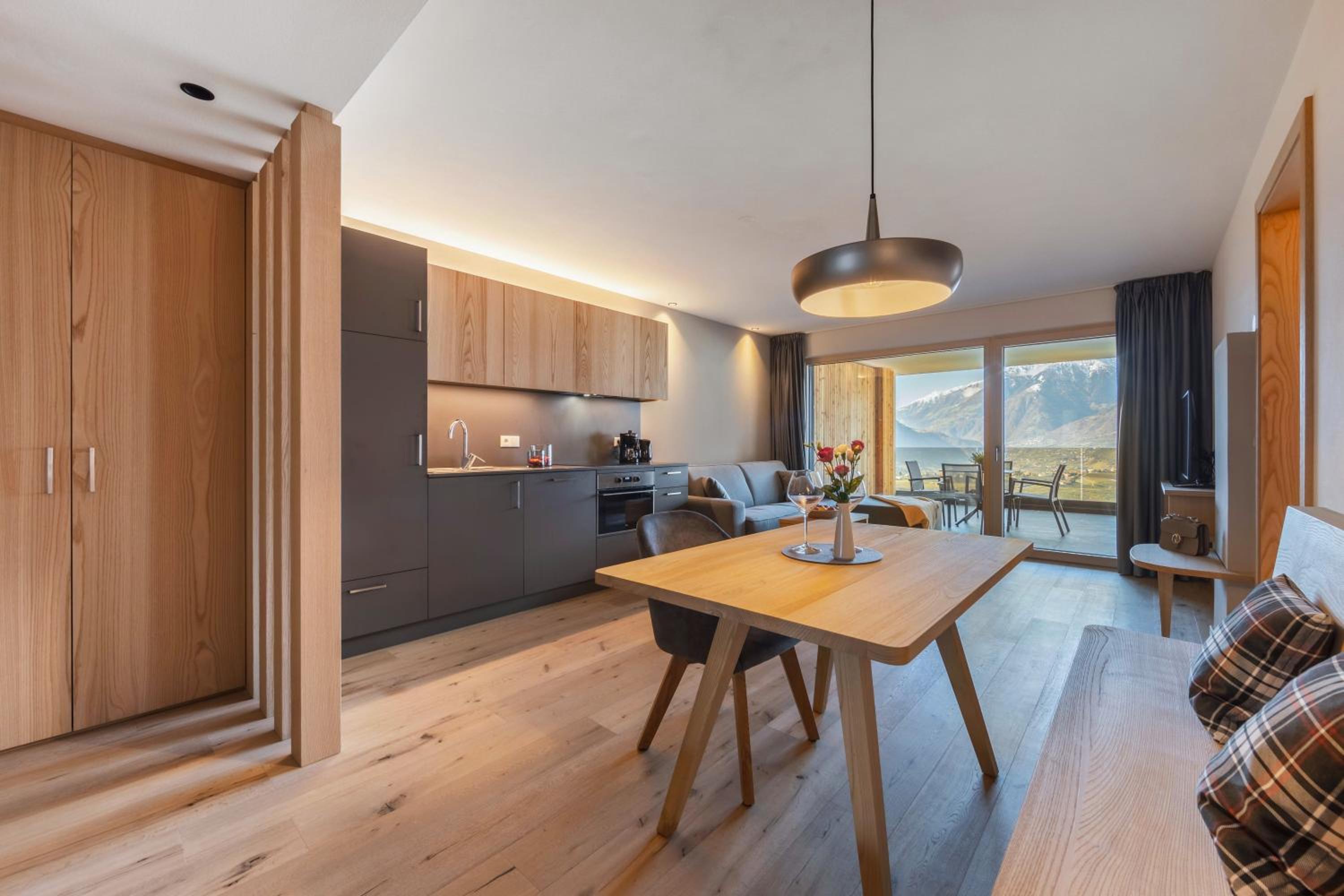 Superior Apartment photo 3