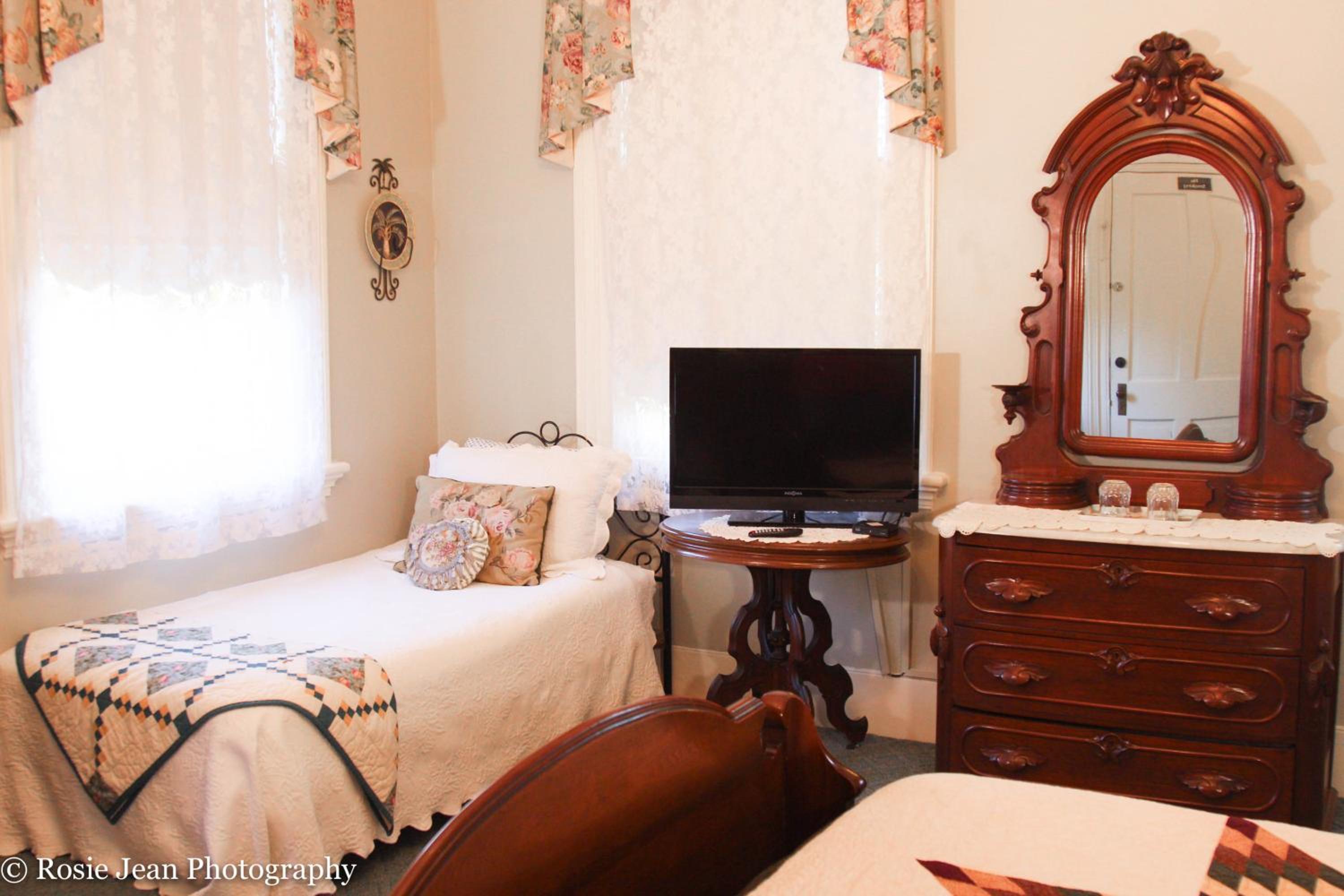Deluxe Triple Room photo 1