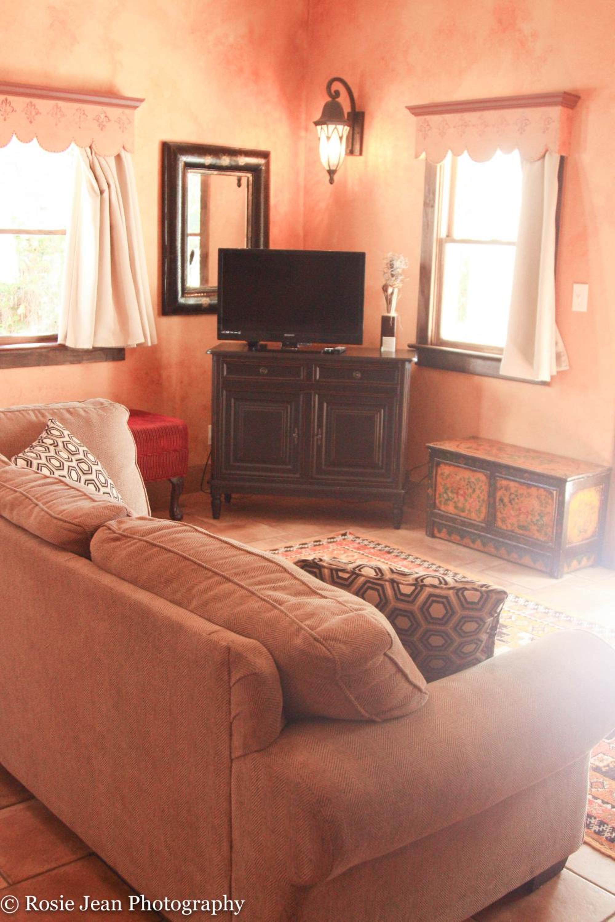 Family Room with Garden View photo 3